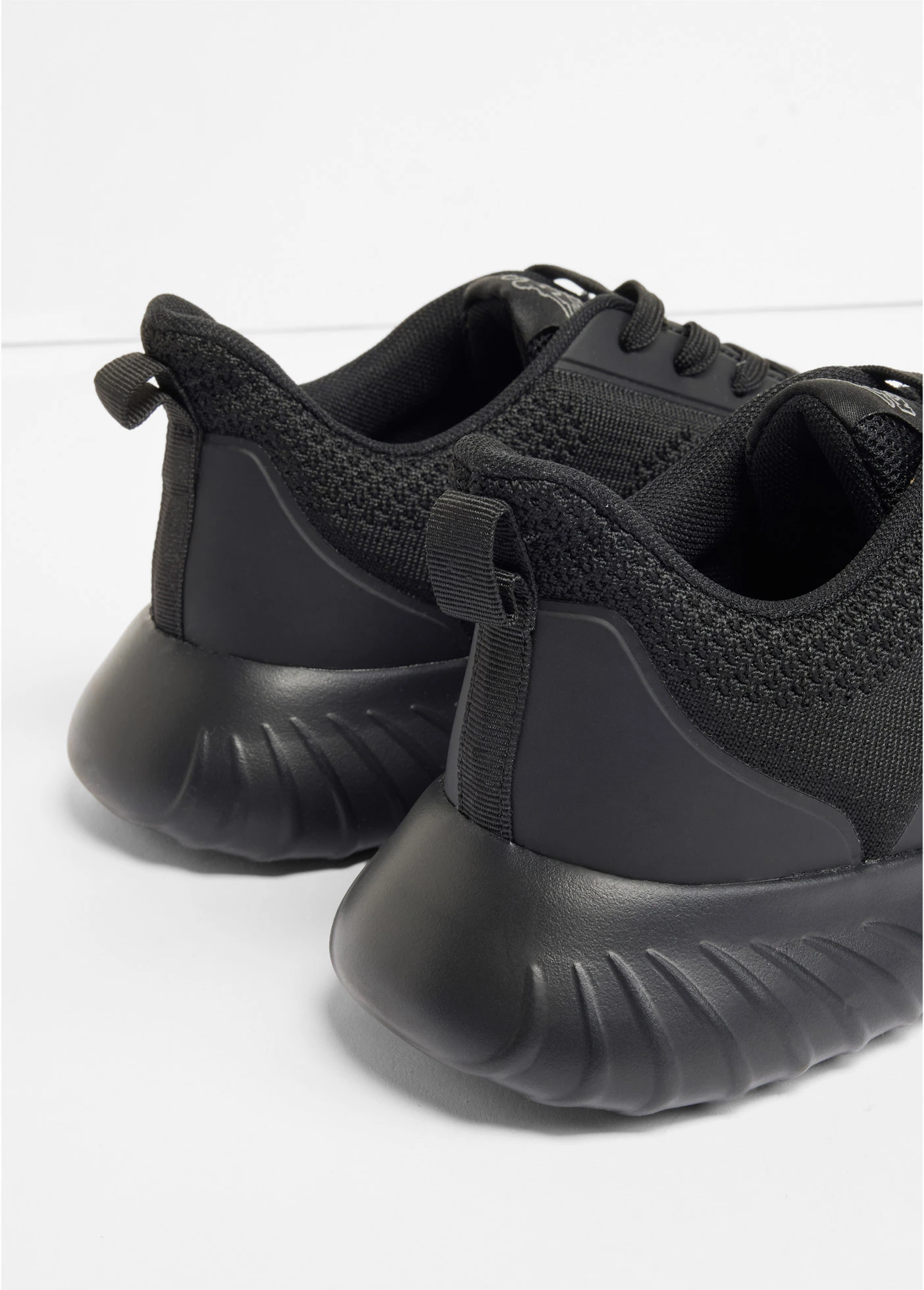 Kappa sneakers van zacht materiaal • zwart • bonprix online shop