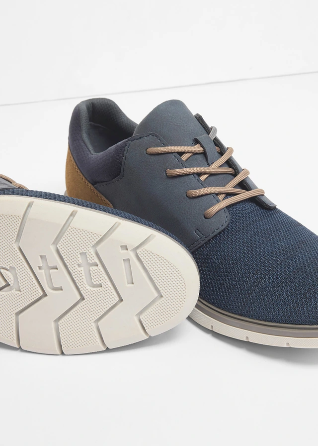 Chaussures Bugatti à lacets et semelle crantée • bleu foncé • product-page.page-title-suffix