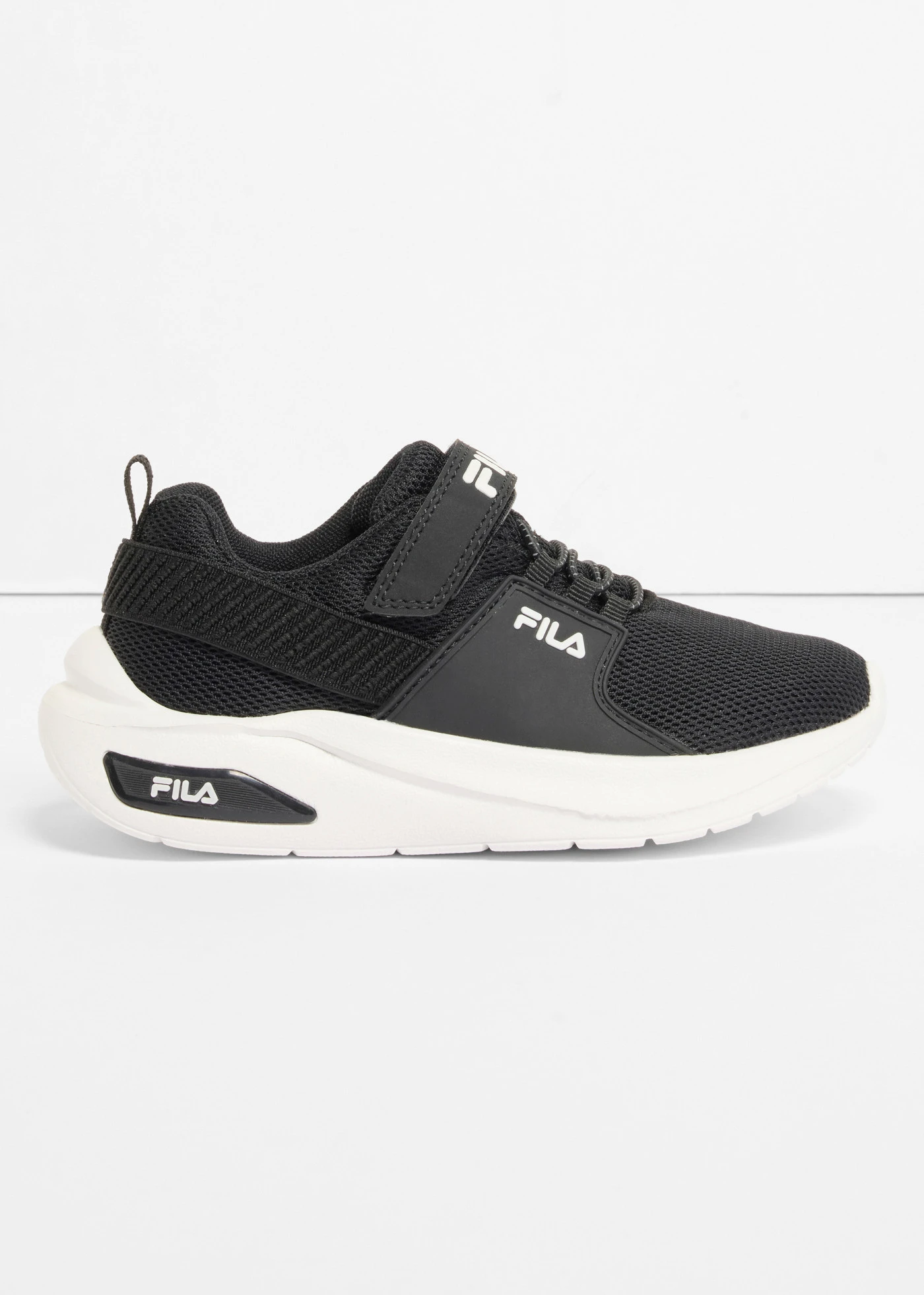 Fila gyermek Chunky szabadidőcipő tépőzárral • fehér/fekete • bonprix áruház