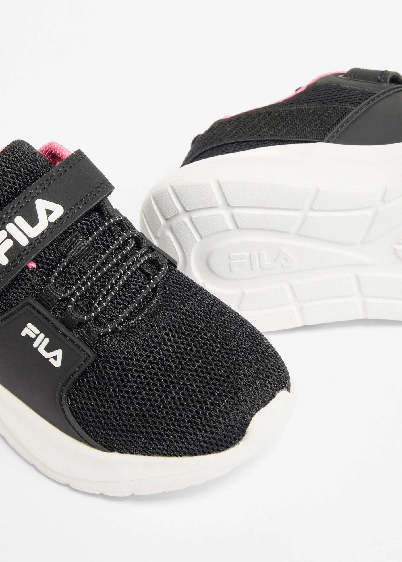 Tenisky značky Fila, se suchým zipem • černo-pink • bonprix obchod
