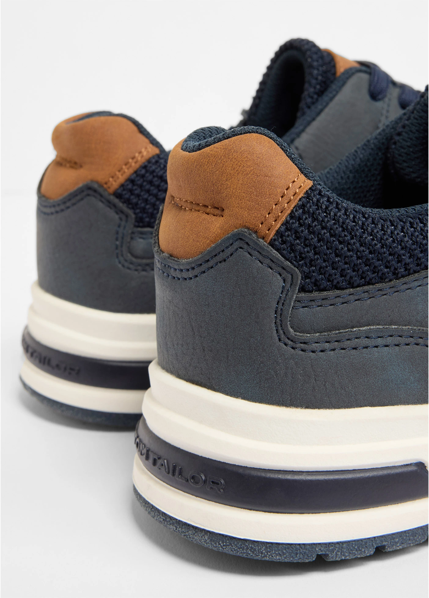 Tom Taylor sneakers met ritssluiting • donkerblauw-bruin • bonprix online shop