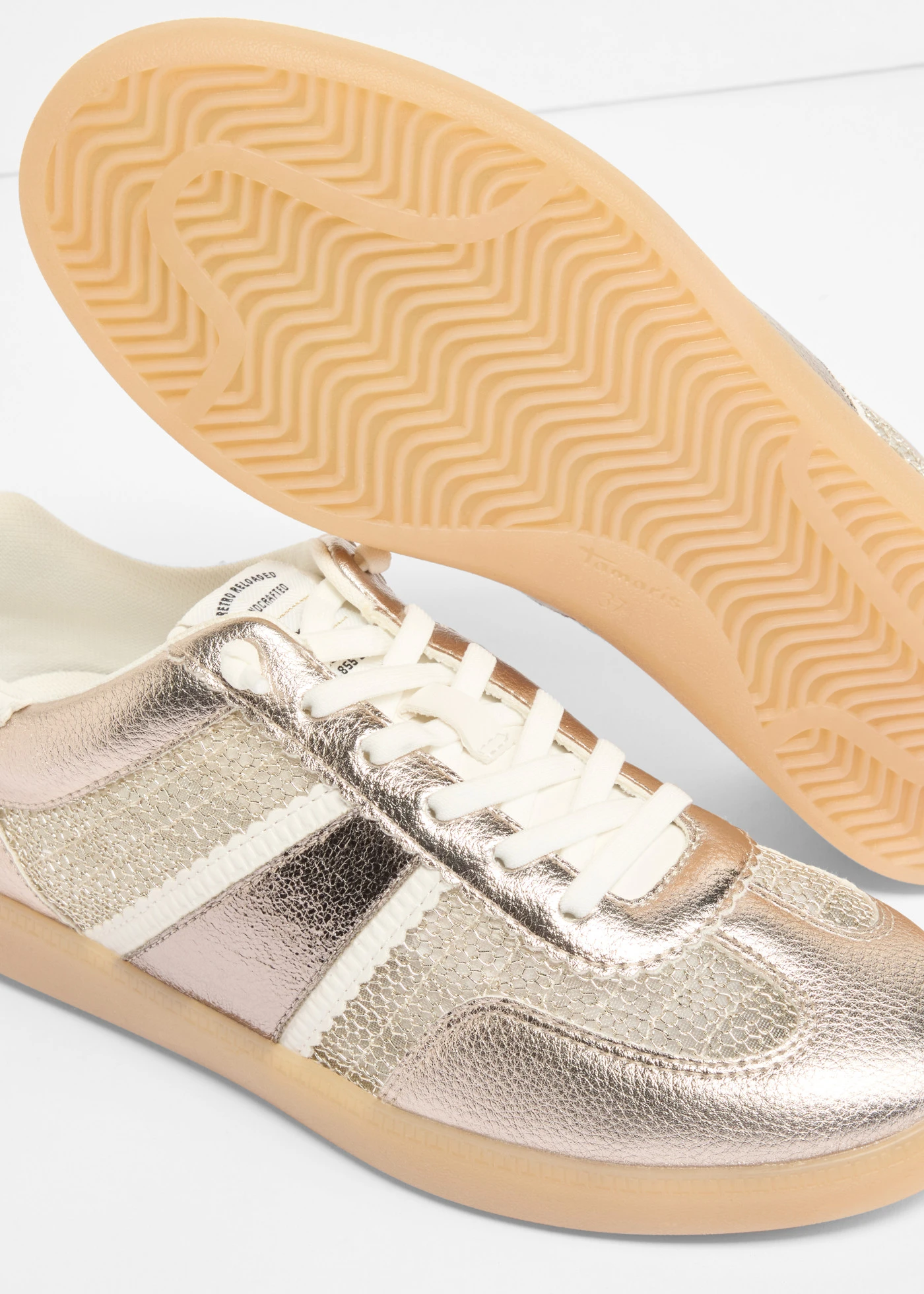 Sneakers Tamaris rétro • argenté métallisé • Boutique bonprix