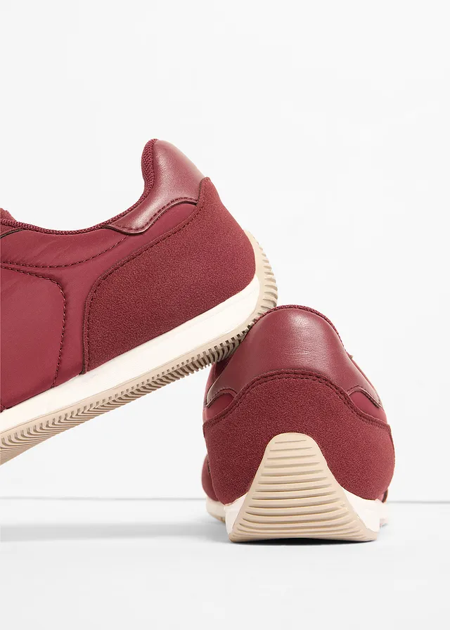 Sneakers au look rétro • rouge rubis • product-page.page-title-suffix