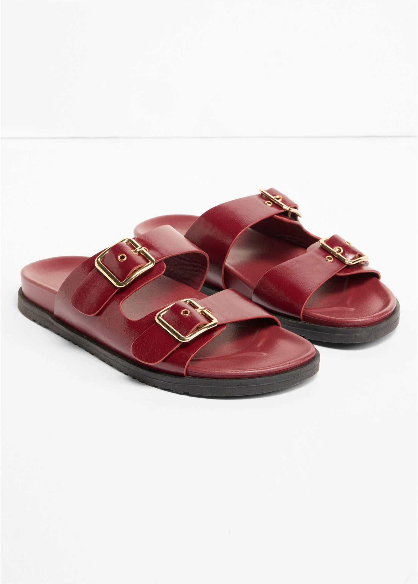 Slippers met gesp • robijnrood • bonprix online shop