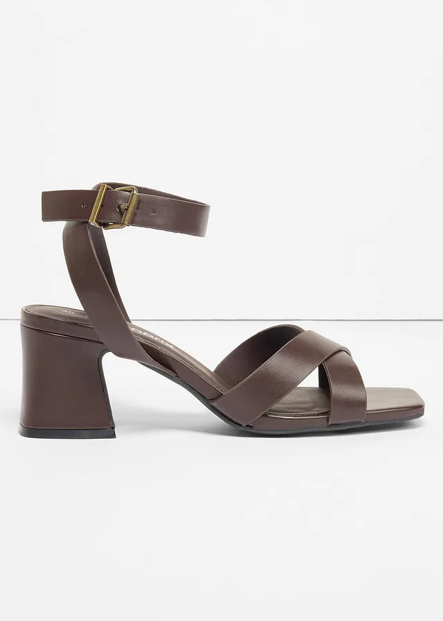 Sandaletten met een blokhak • donkerbruin • bonprix online shop