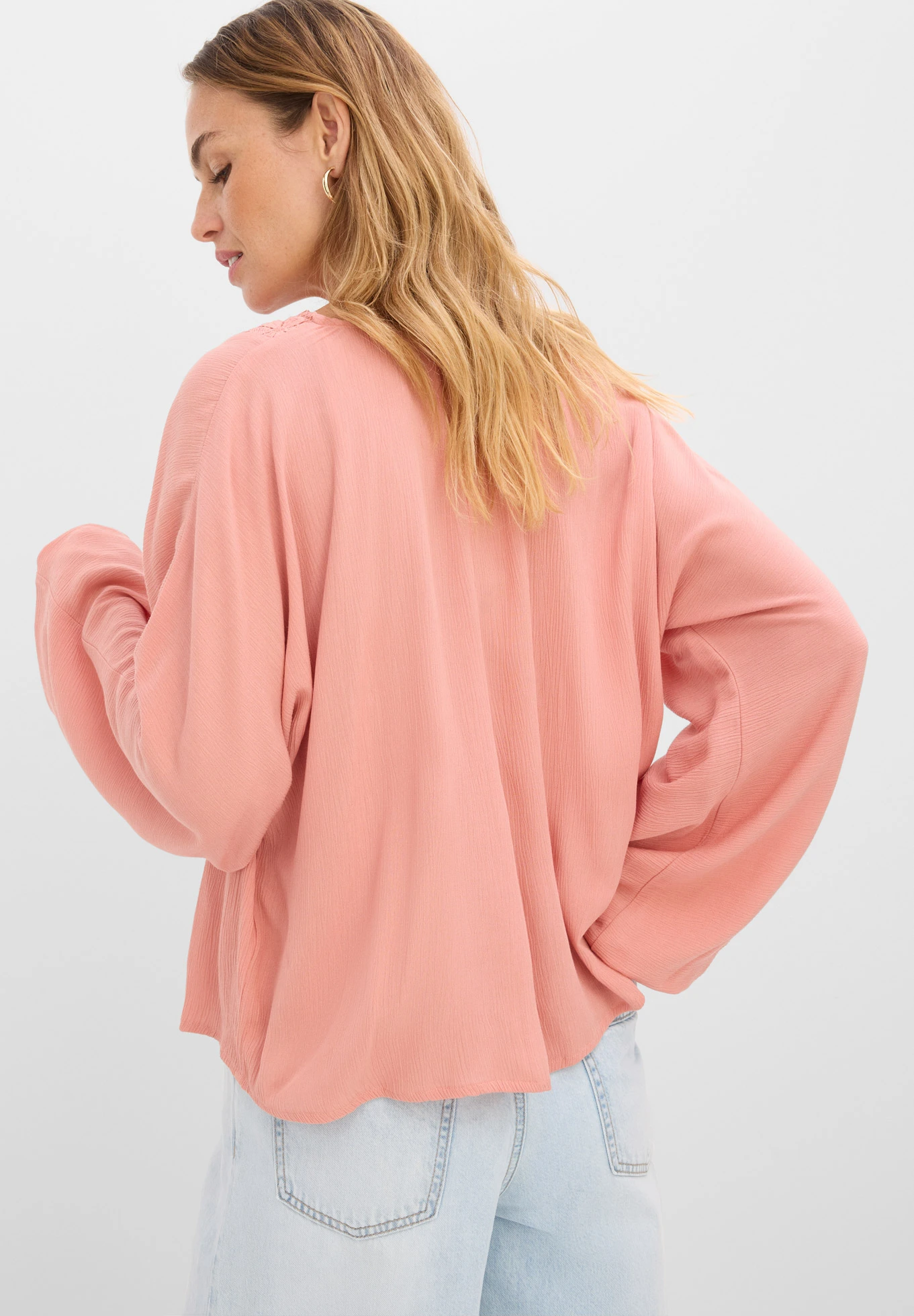 Blouse en viscose fine • marron poudré • Boutique bonprix