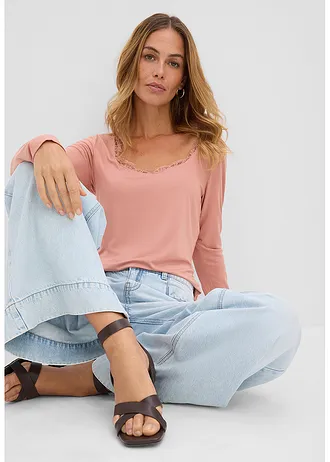 Longsleeve van een zachte viscose-mix • poederbruin • bonprix online shop