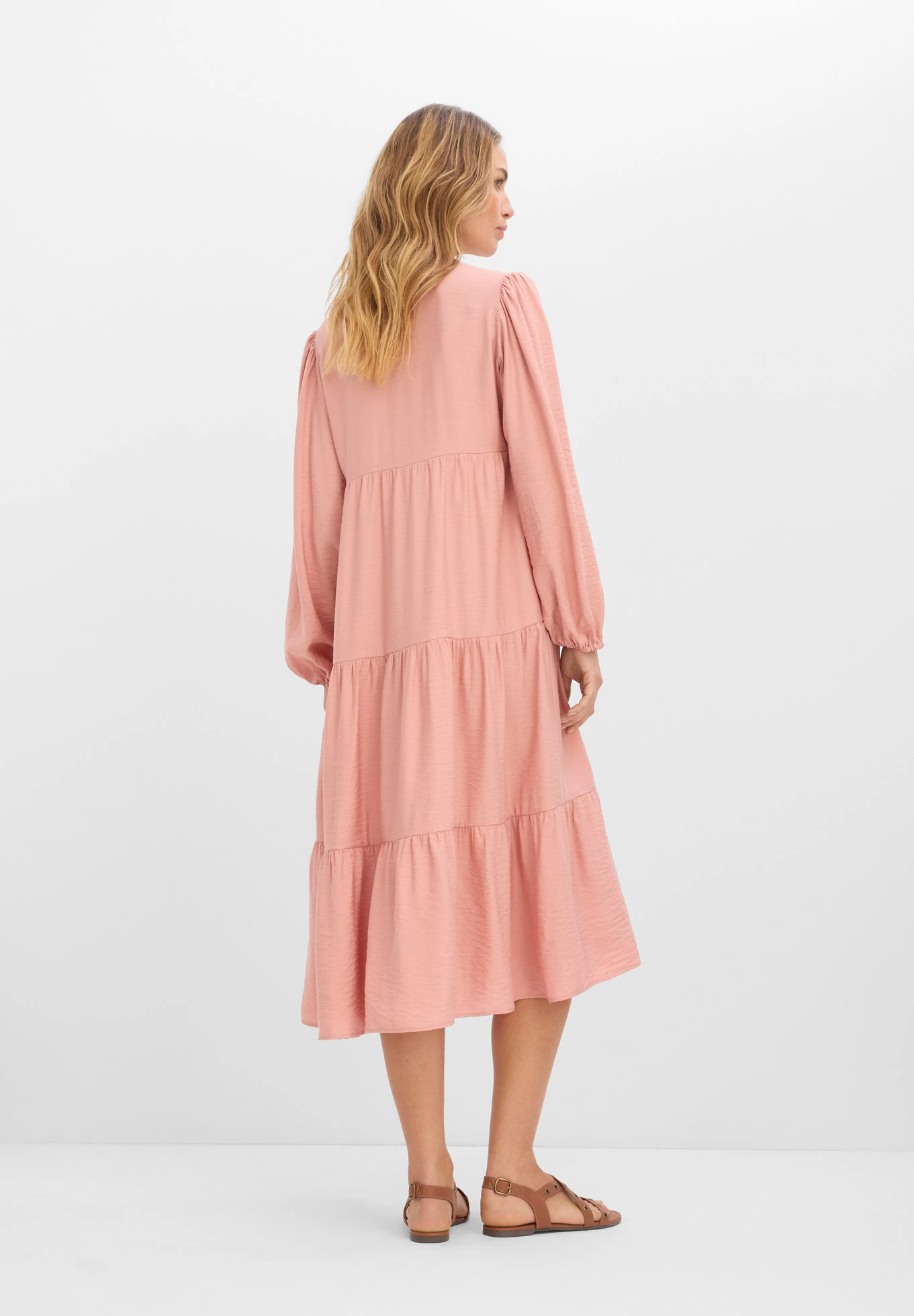 Rochie midi din amestec moale cu viscoză • maro pudrat-crem natur • magazin bonprix