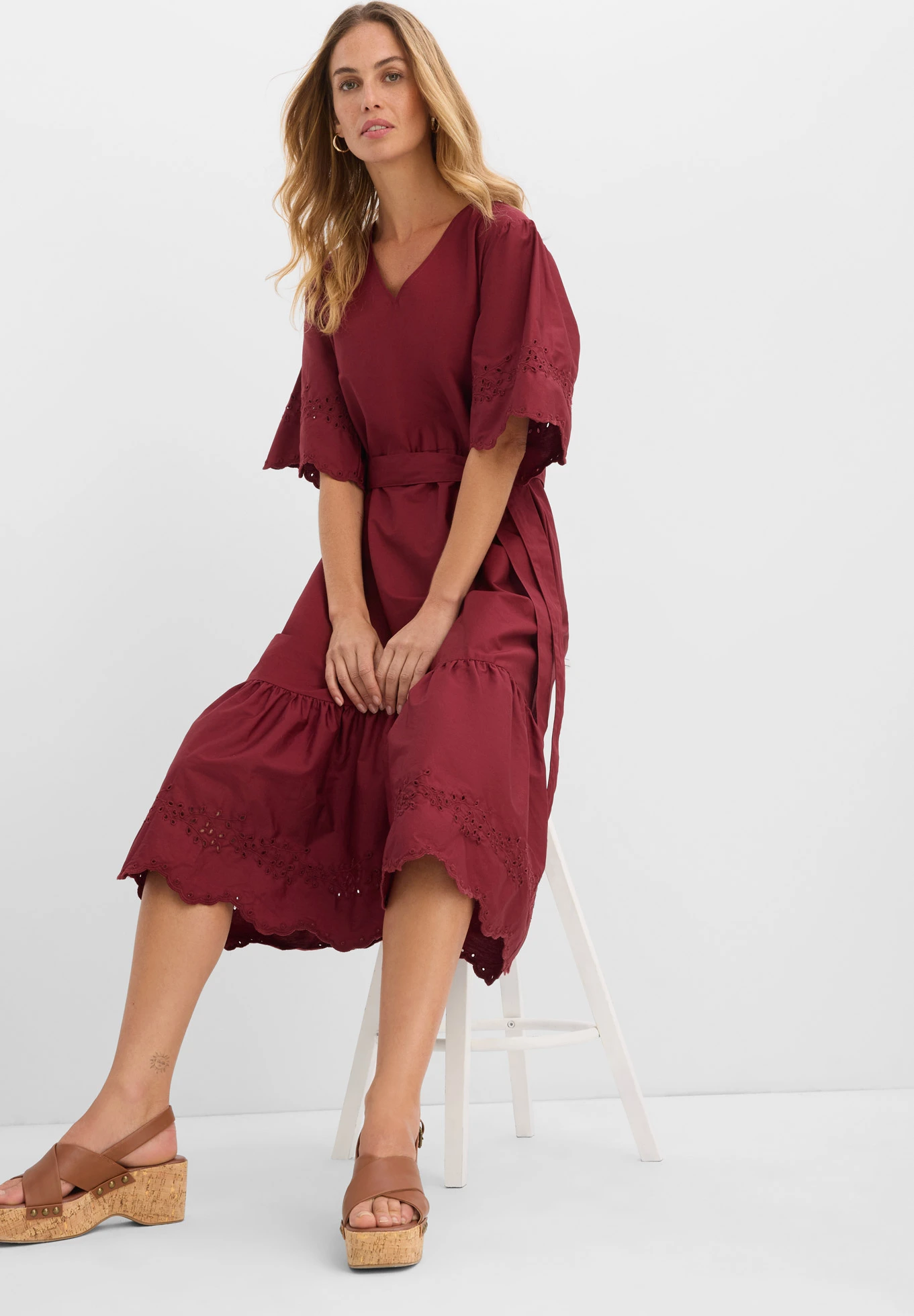 Rochie midi din bumbac 100% • roșu rubiniu • magazin bonprix