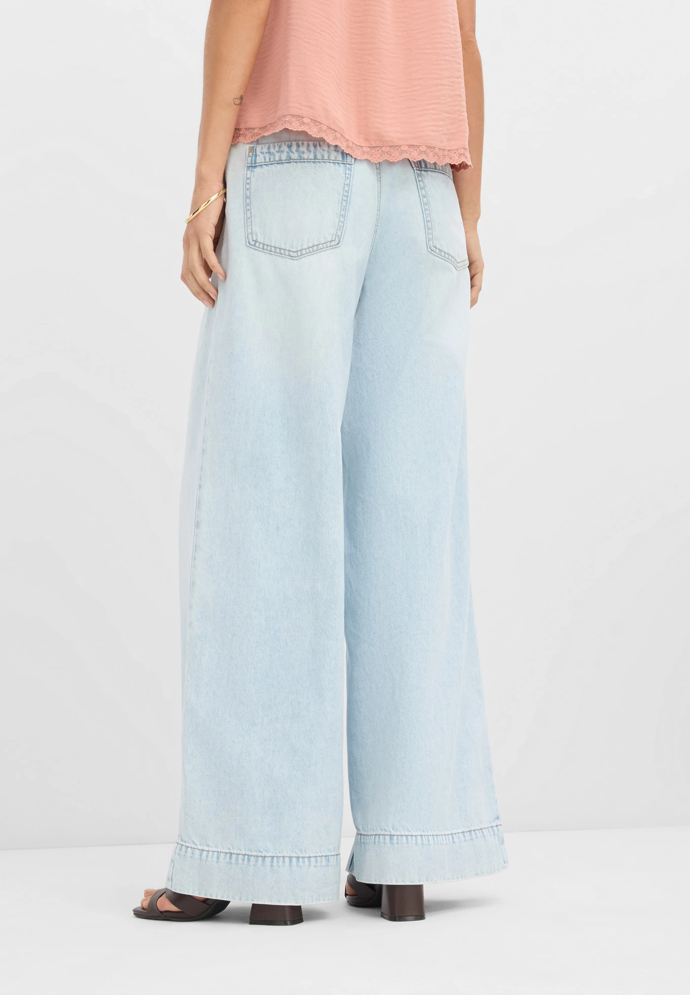 Wide Leg farmer, High Waist • jégkék denim, használt hatású • bonprix áruház