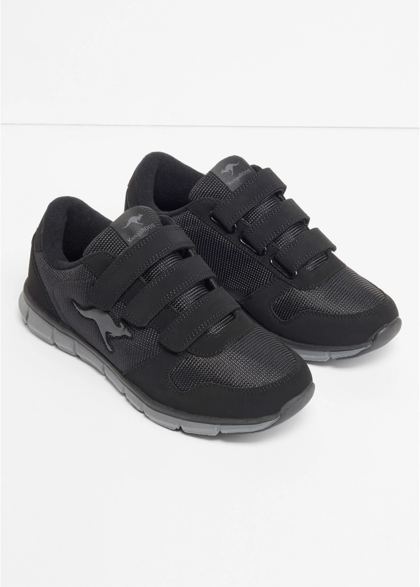 Pantofi sport Kangaroos cu talpă ușoară • negru • magazin bonprix