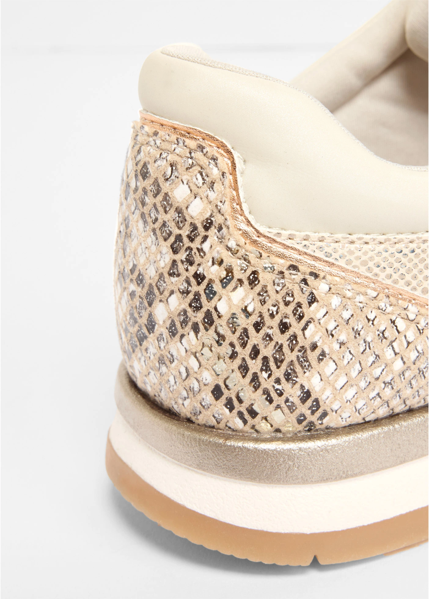 Pantofi sport Tamaris cu detalii animal • bej șarpe • magazin bonprix