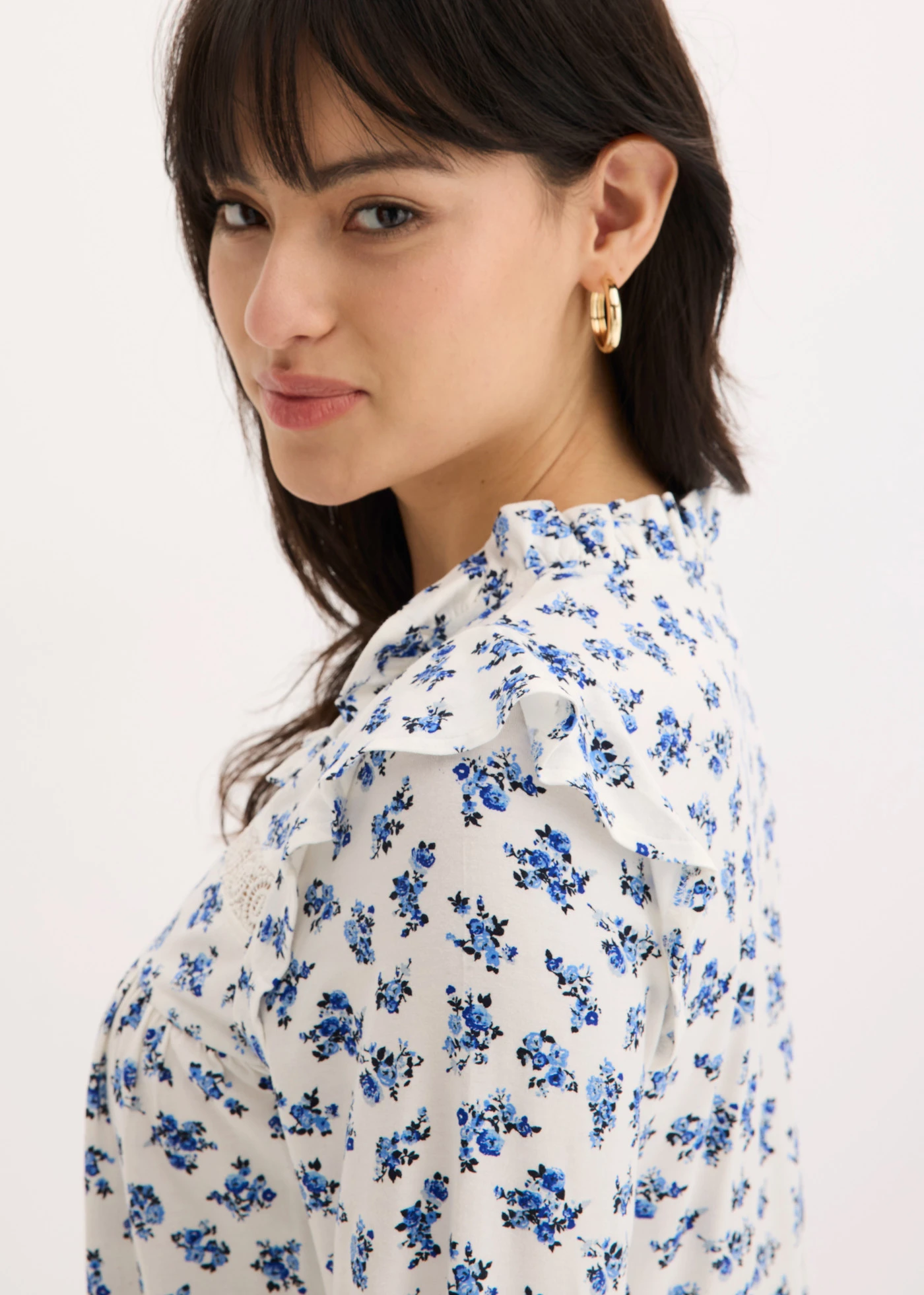 Longsleeve in een viscosemix • wolwit-blauw • bonprix online shop