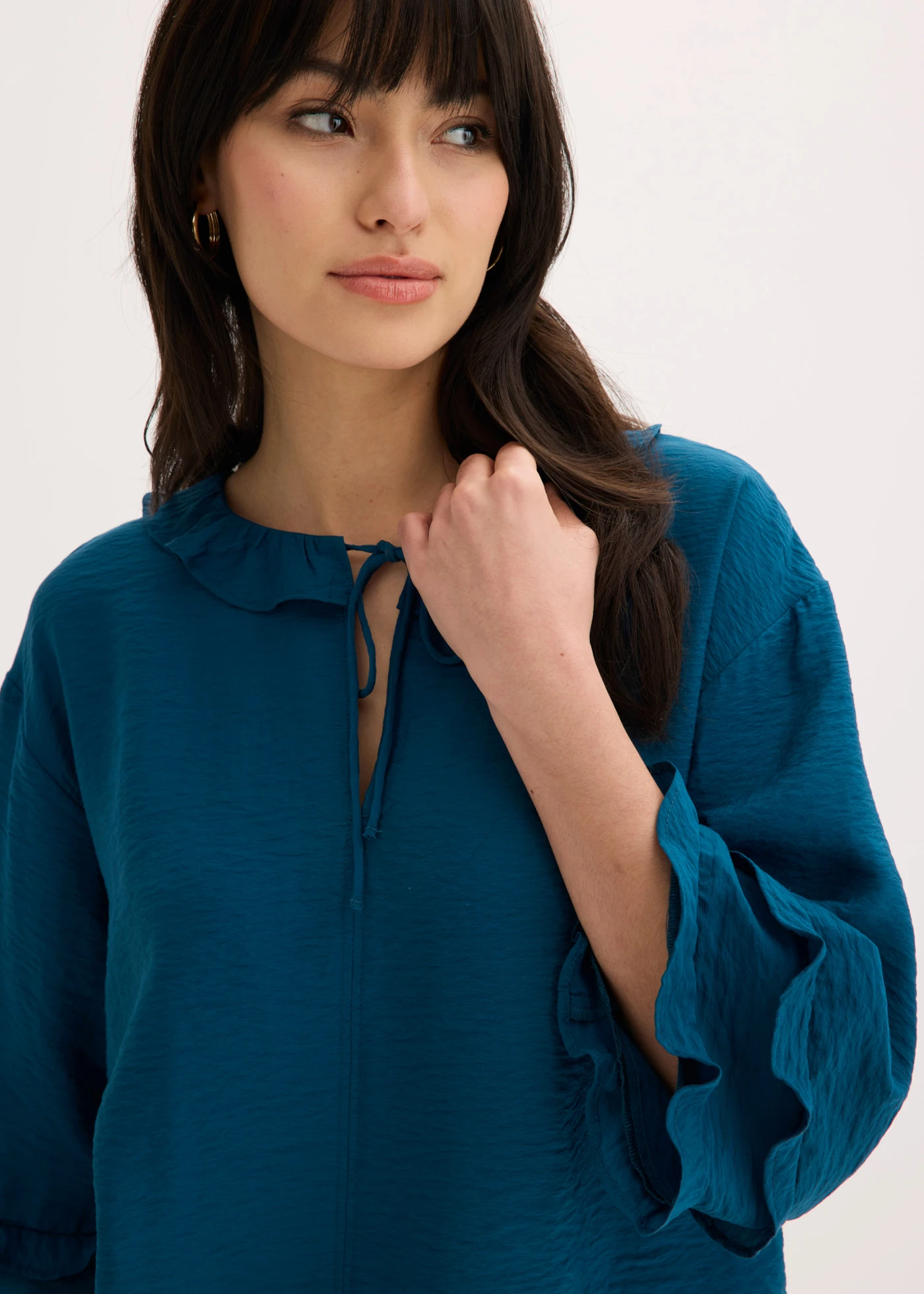 Blouse bohème en  fine viscose mélangée • pétrole • Boutique bonprix