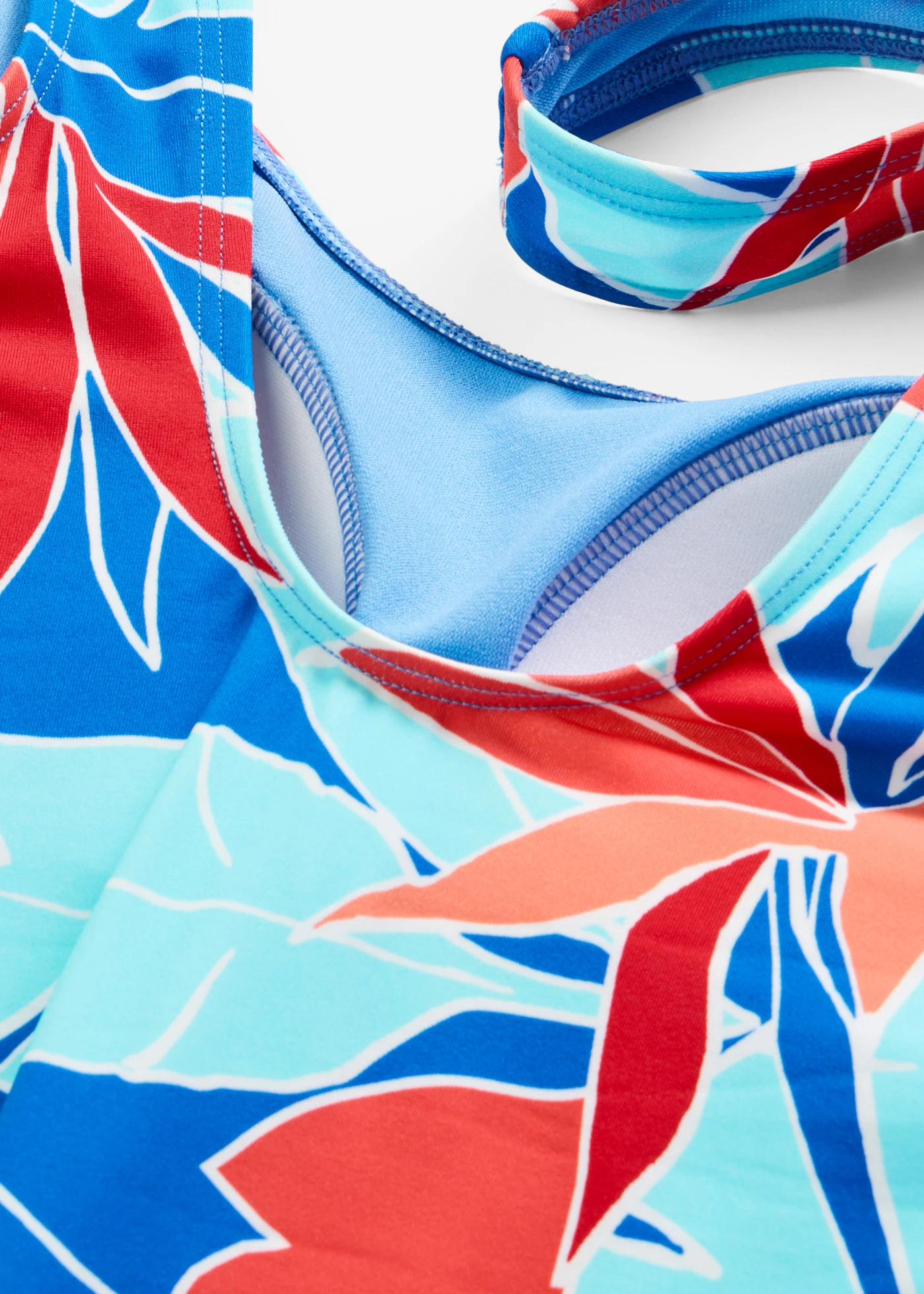 Costum de baie • albastru floral cu imprimeu • magazin bonprix