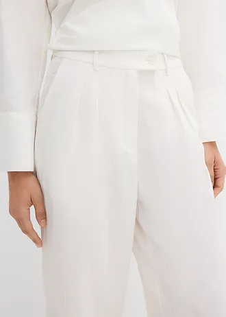 Pantalon avec bouton décoratif • ecru • Boutique bonprix