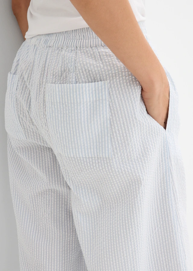 Wijde culotte van seersucker • poederblauw-wit verticaal gestreept • product-page.page-title-suffix