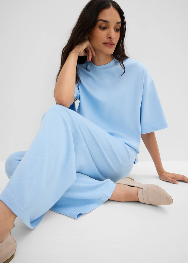 Oversized shirt met asymmetrische onderrand van puur biologisch katoen • lichtblauw • product-page.page-title-suffix