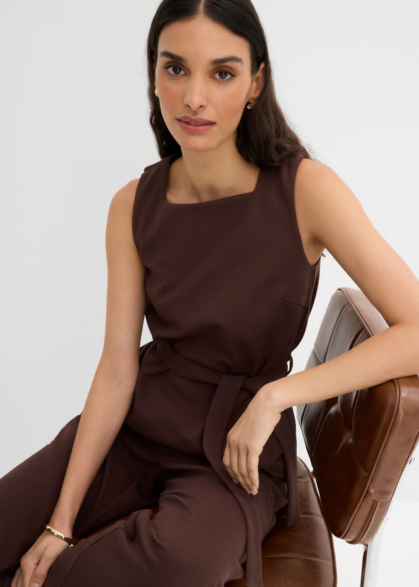 Top en piqué avec ceinture à nouer • marron foncé • Boutique bonprix