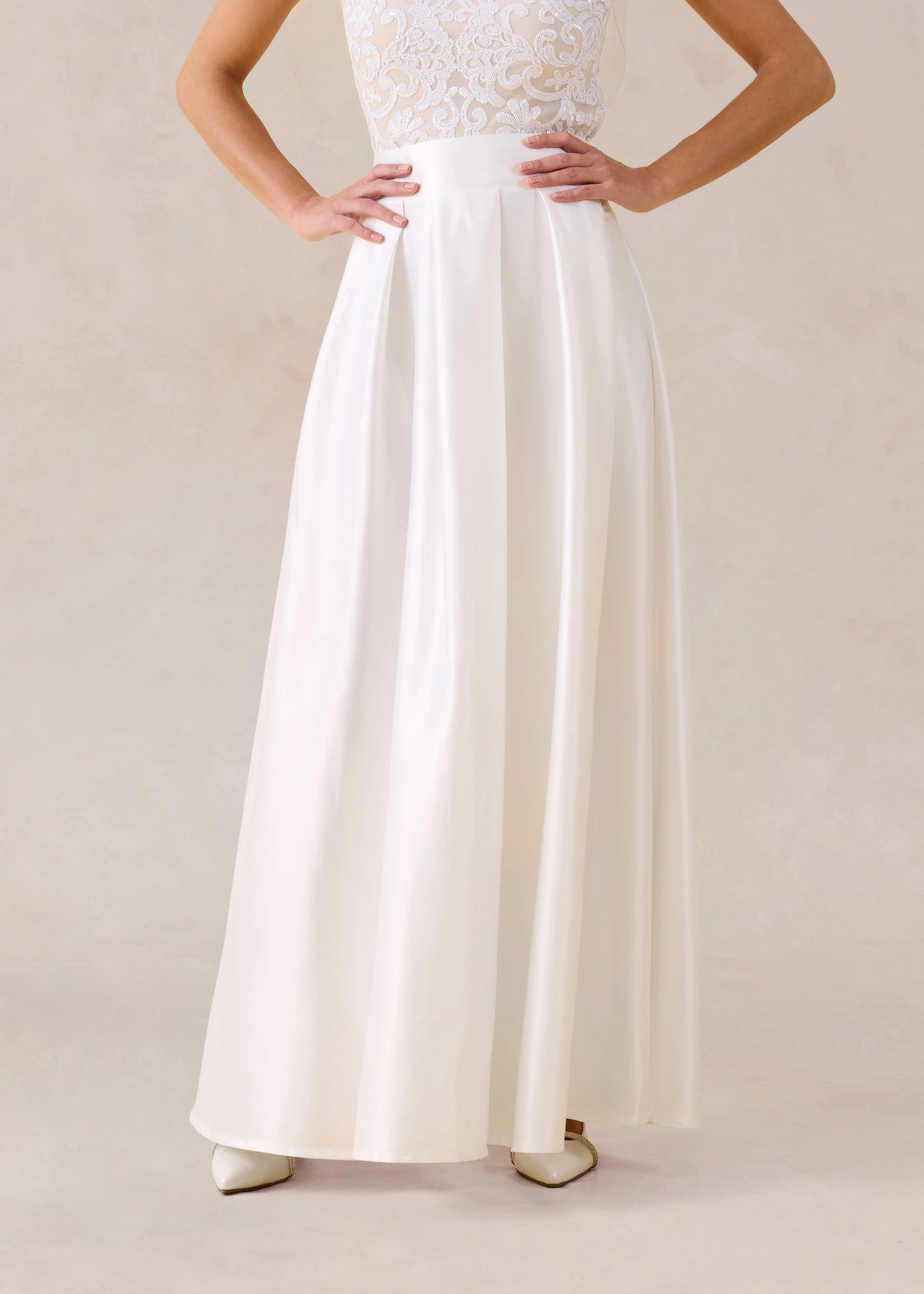 Maxi rok van glanzend satijn • wolwit • bonprix online shop