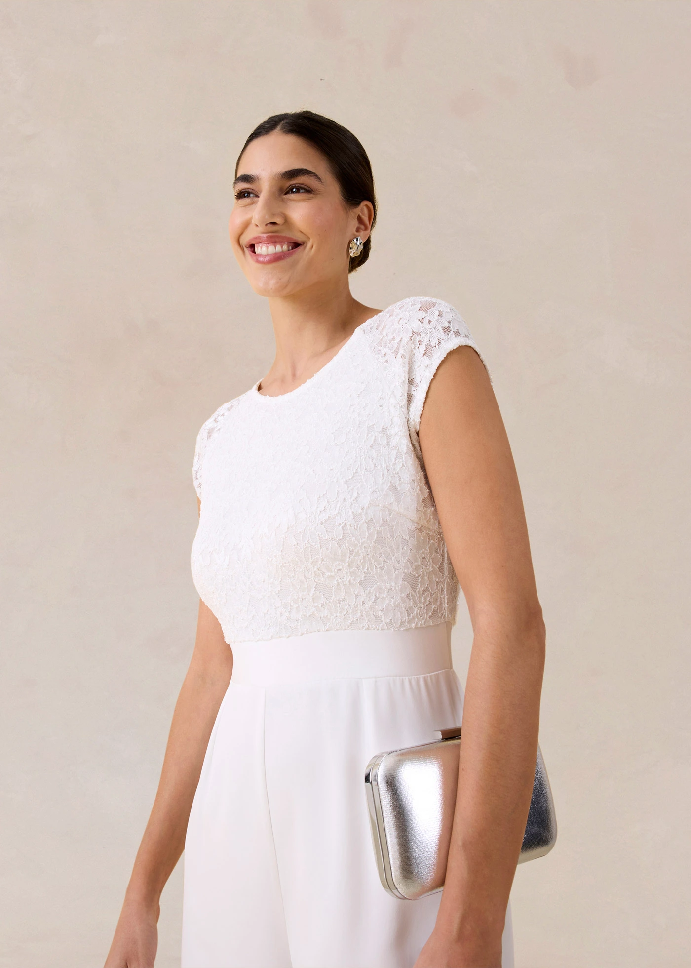 Jumpsuit van fijn chiffon met kant • wolwit • bonprix online shop