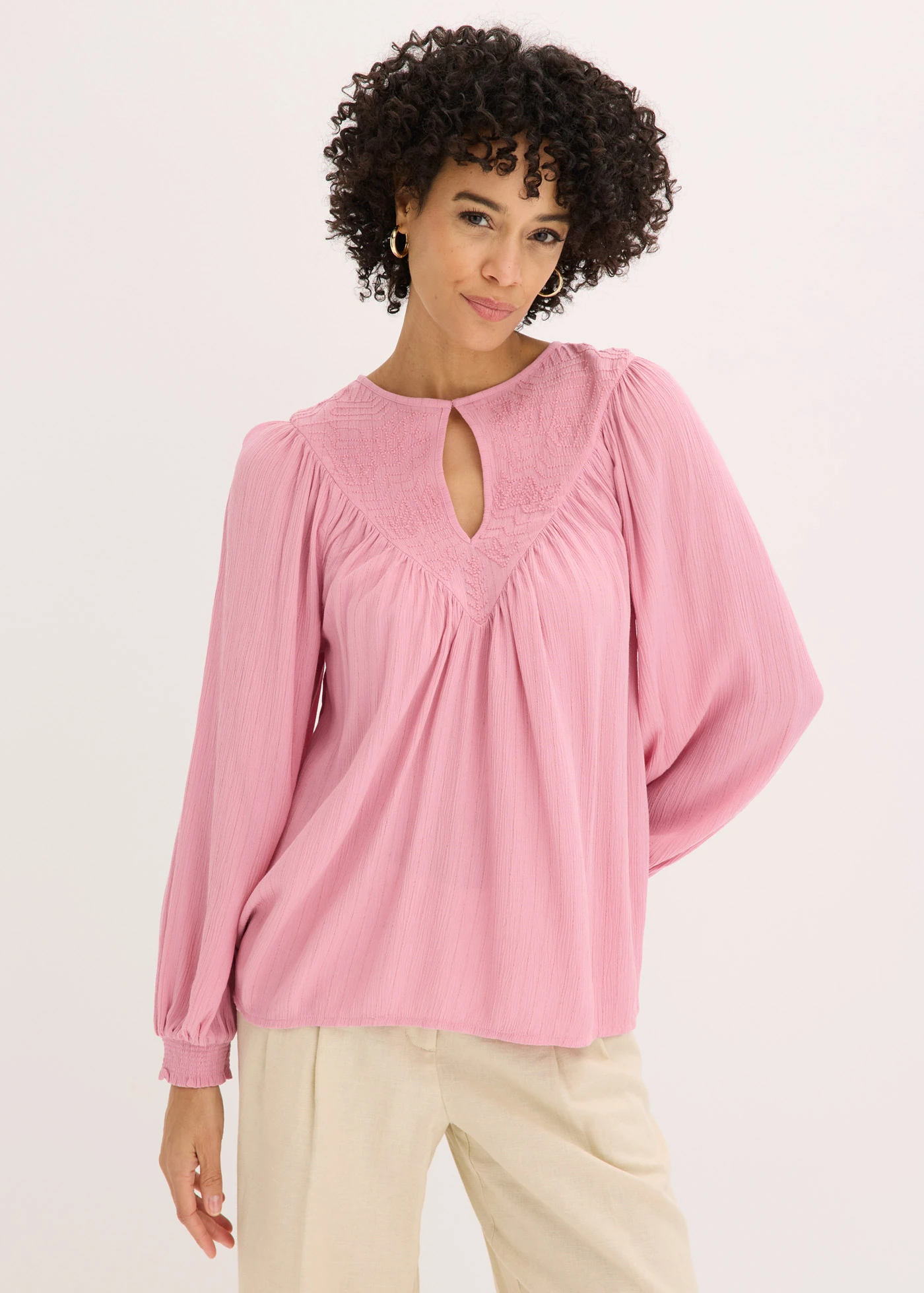 Tuniek met borduursel • rookorchidee-metallic goud • bonprix online shop