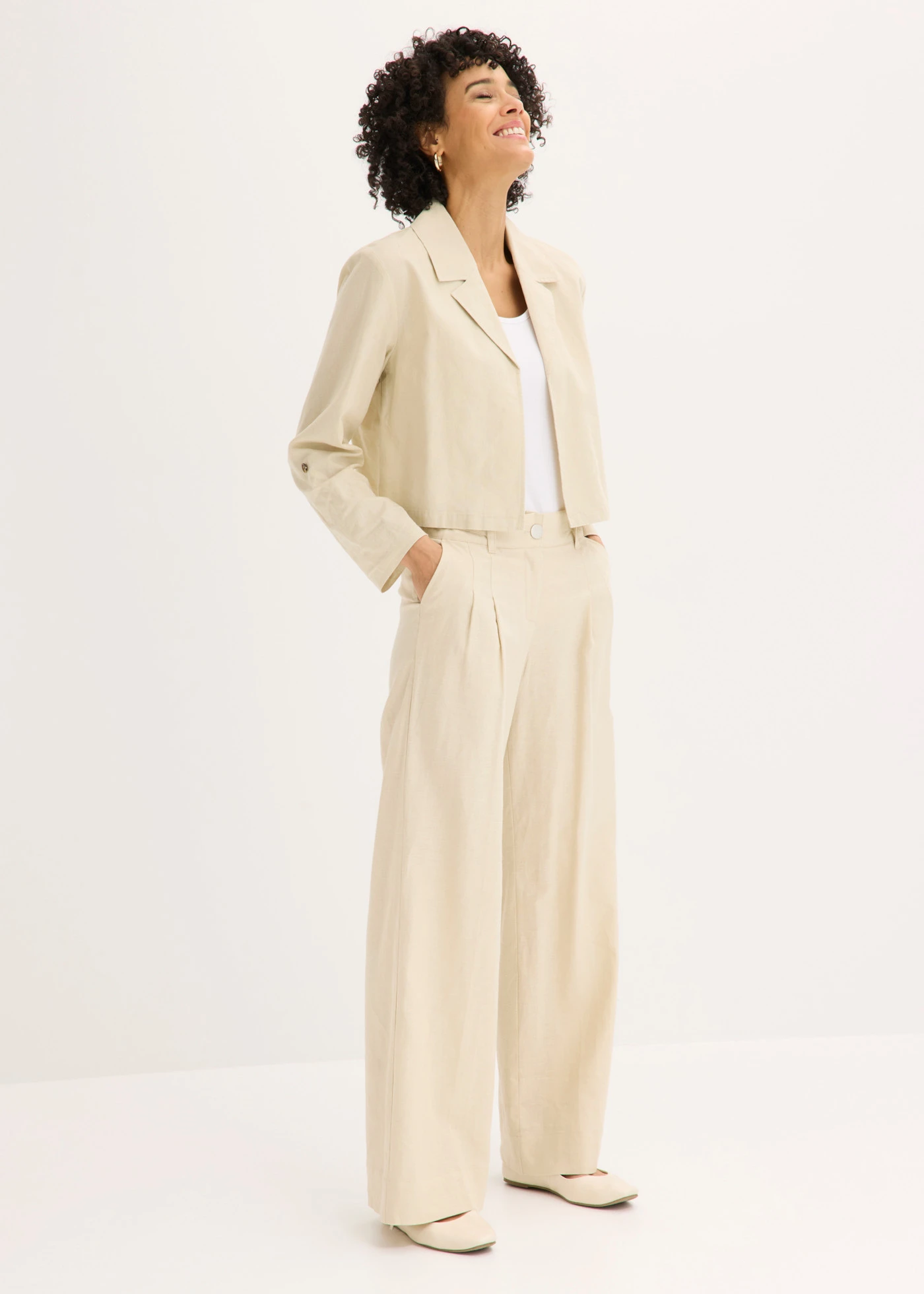 Veste en lin et coton • sable clair • Boutique bonprix