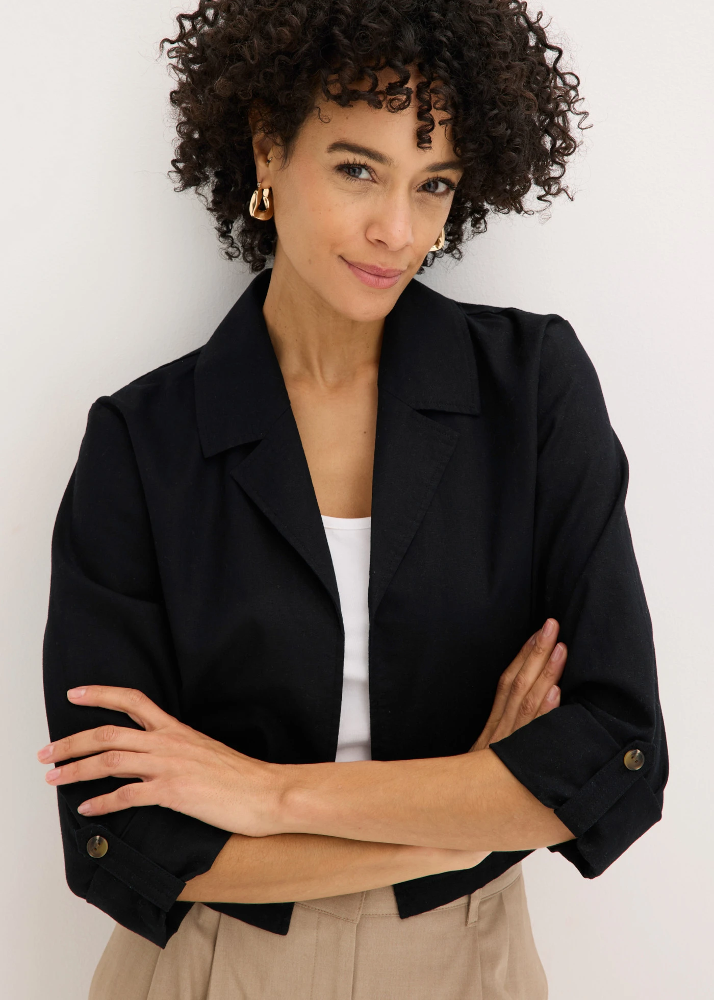 Blúzková bunda z pláteného mixu • čierna • obchod bonprix