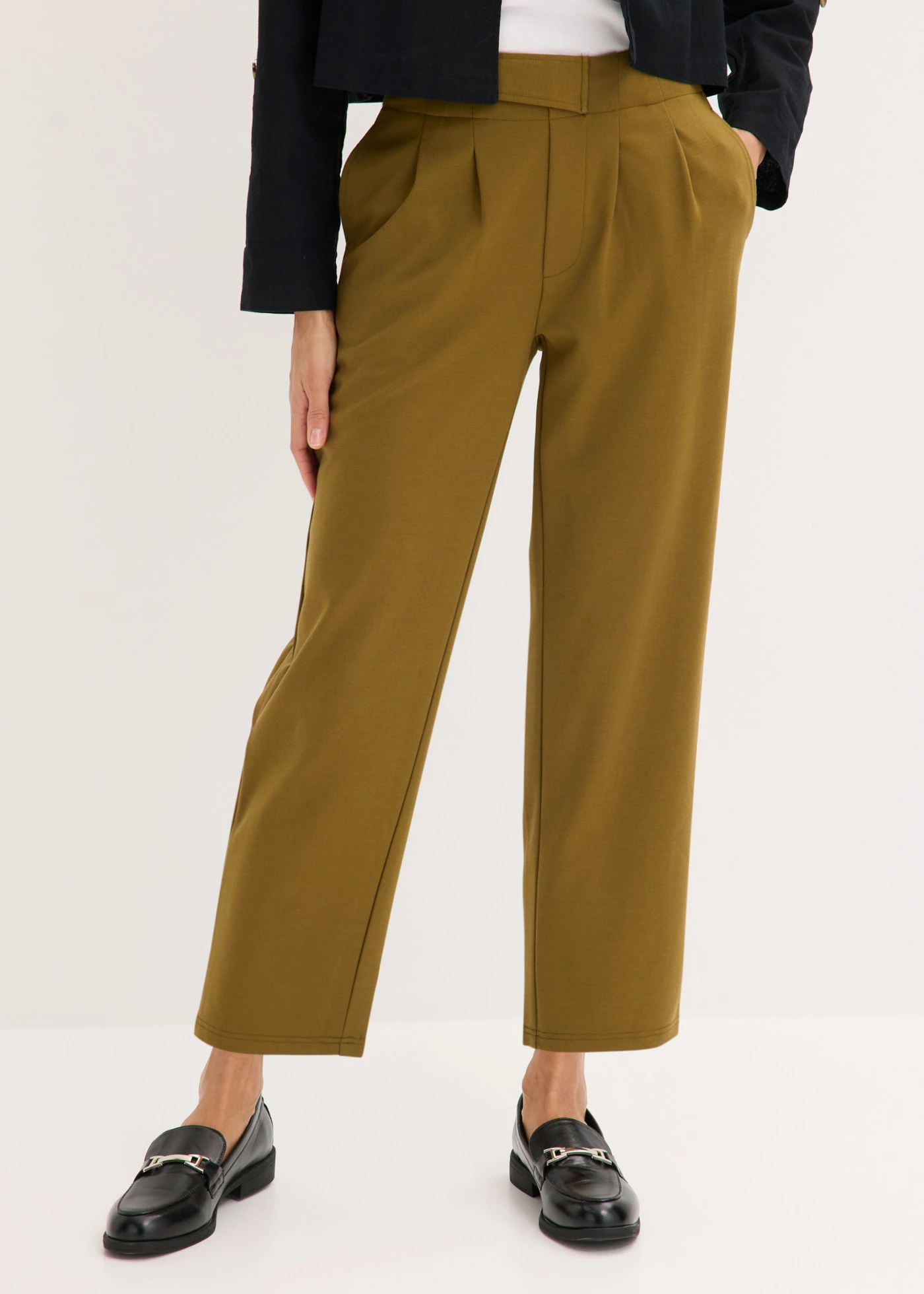 Pantalon barrel à pinces • vert nature • Boutique bonprix