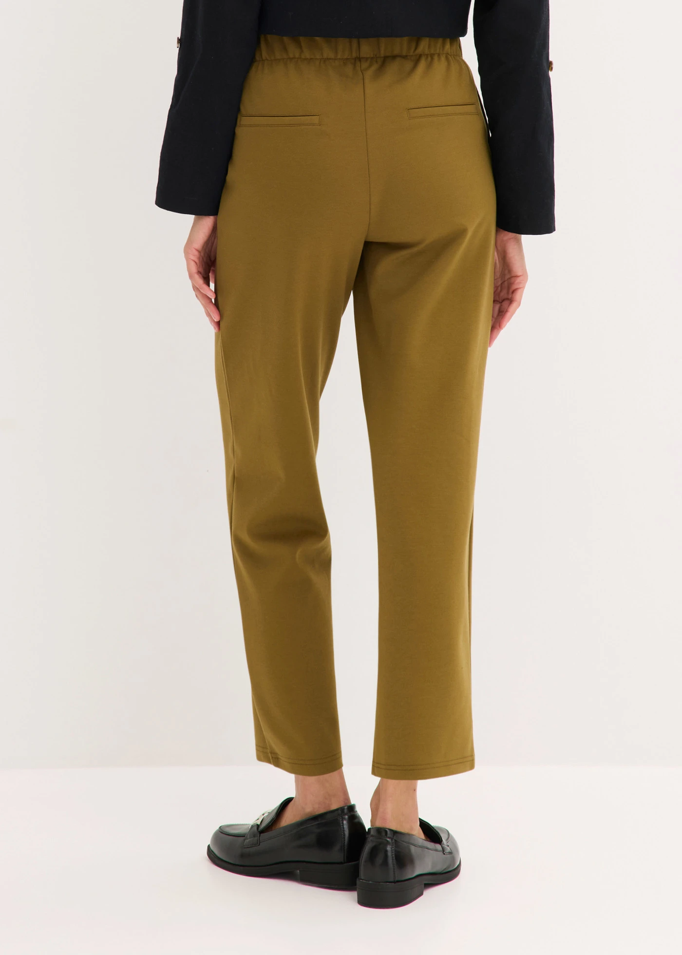 Pantalon barrel à pinces • vert nature • Boutique bonprix