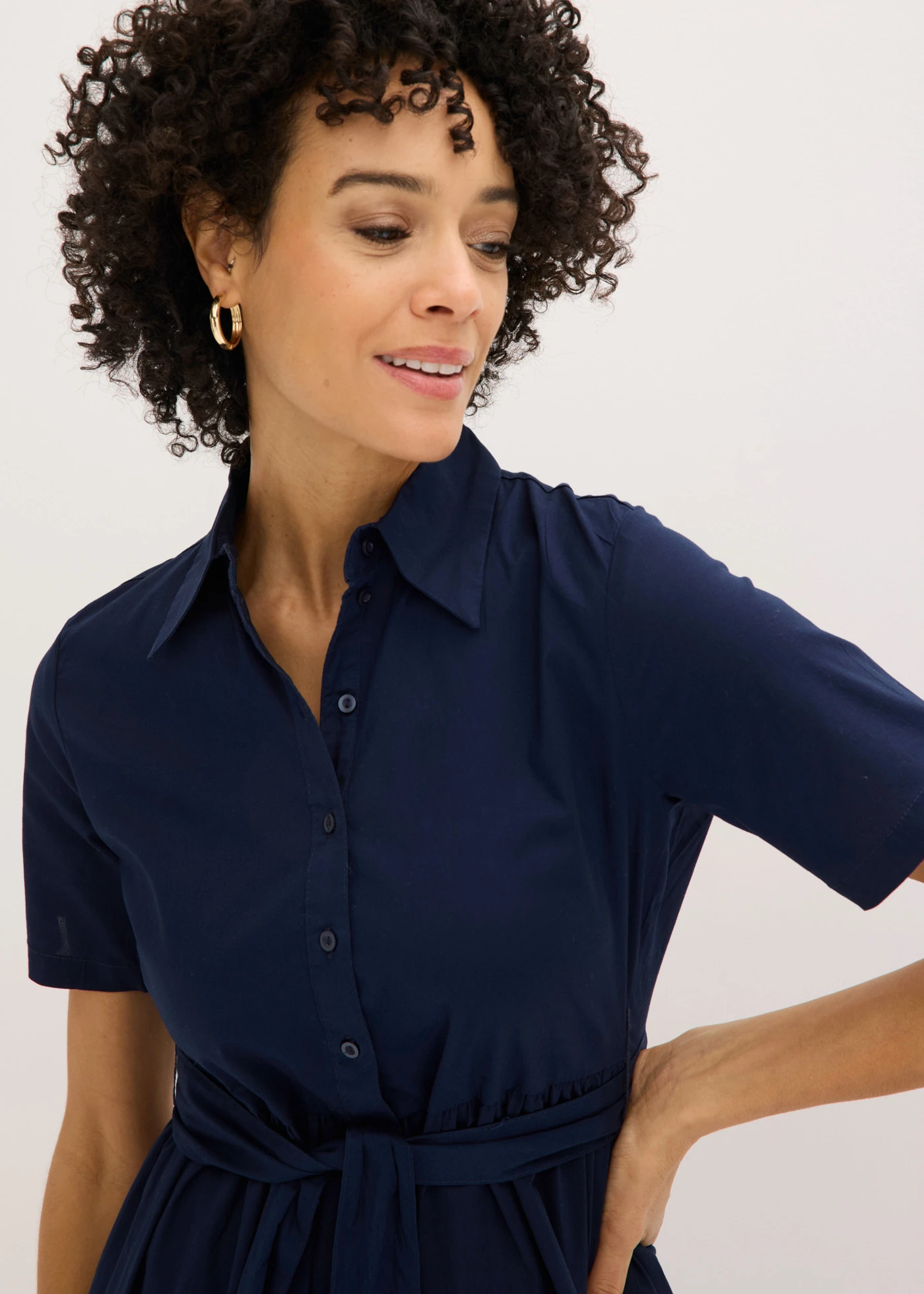 Overhemdjurk van een elastische katoenmix • donkerblauw • bonprix online shop