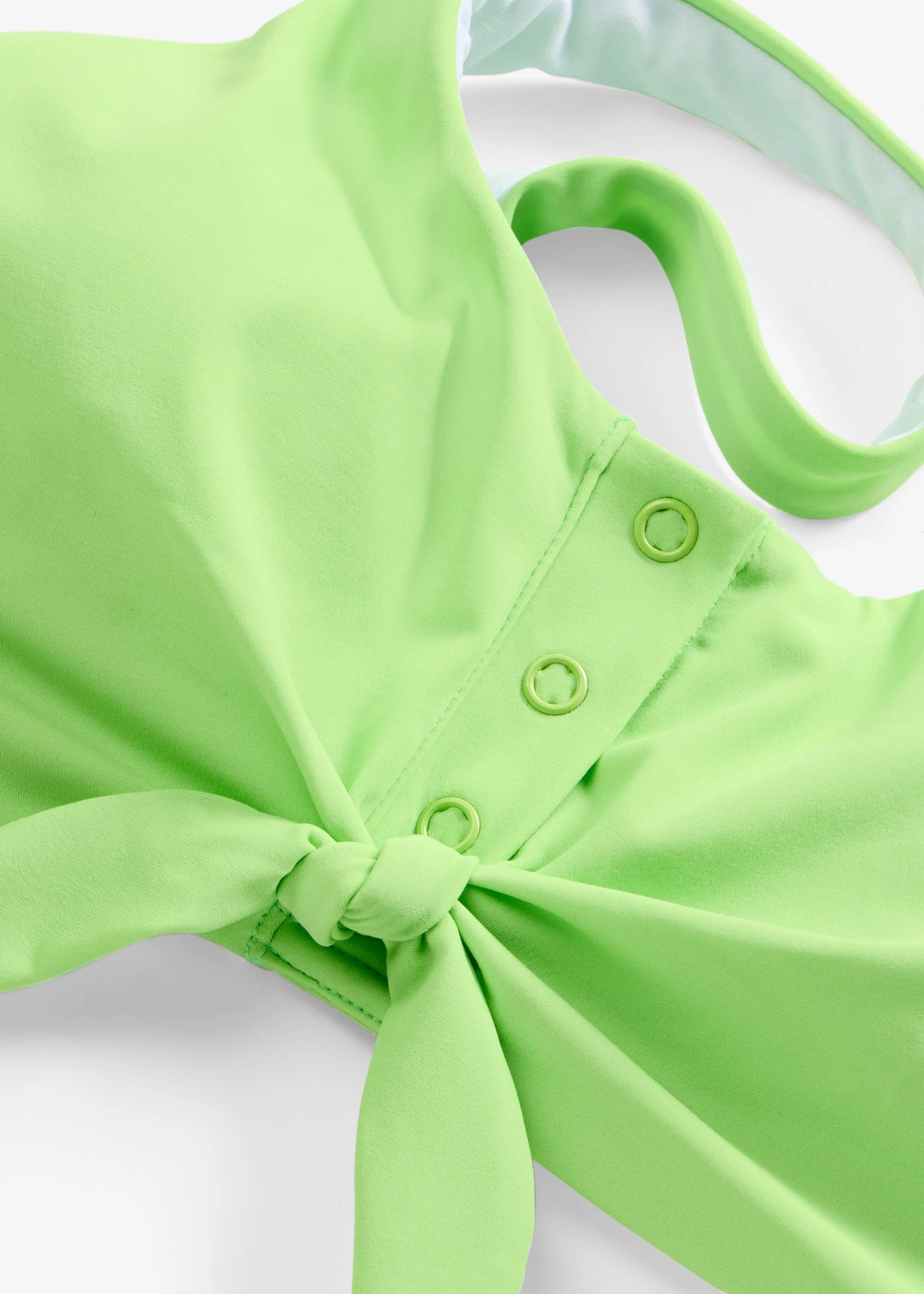 Haut de maillot brassière • vert céleri • Boutique bonprix