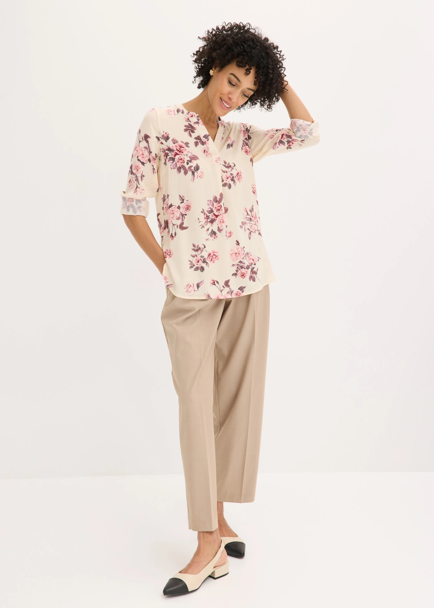 Tunică-bluză • bej-prund/roz deschis floral • magazin bonprix