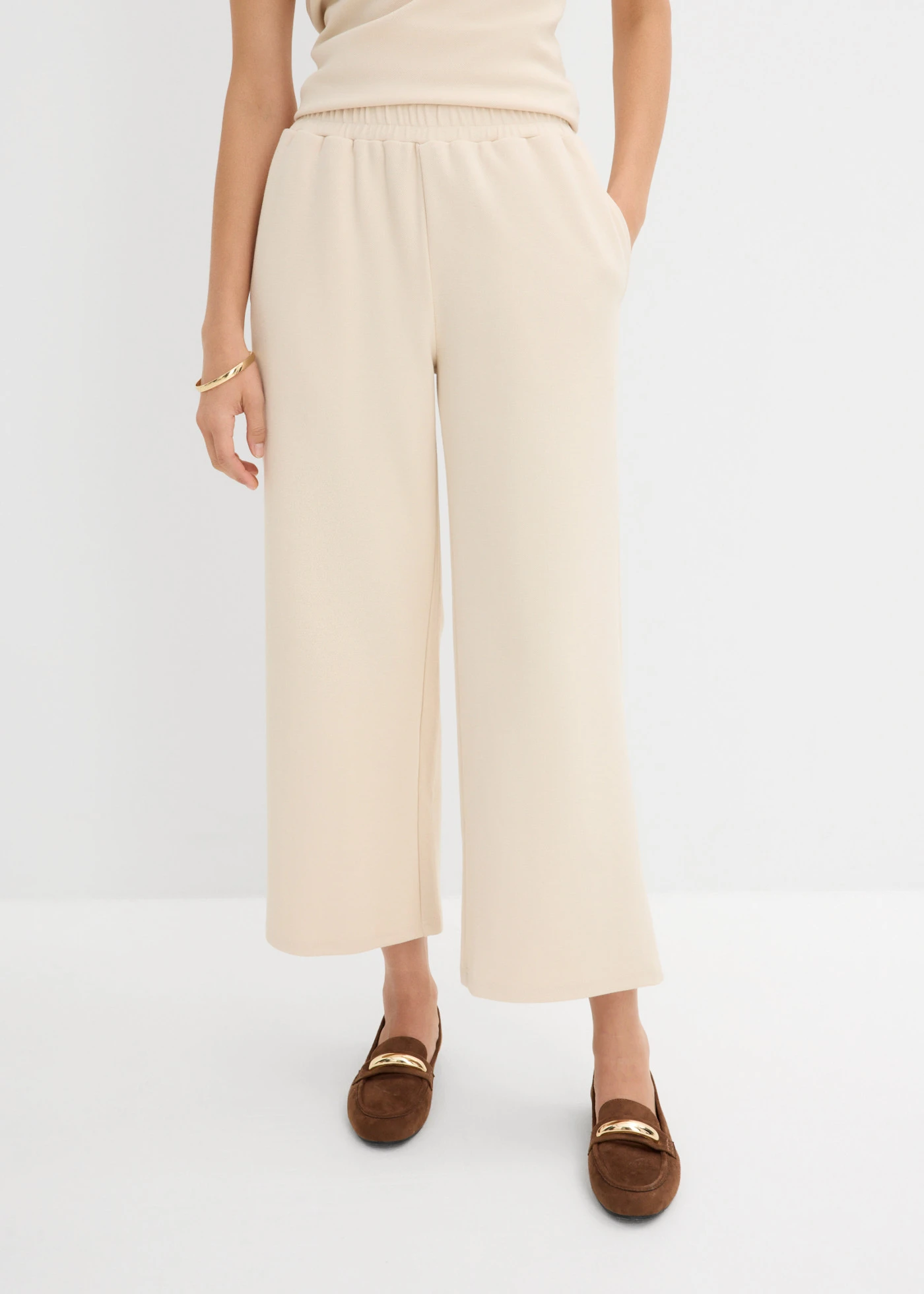 Pantaloni Culotte din Piqué • bej-prund • magazin bonprix