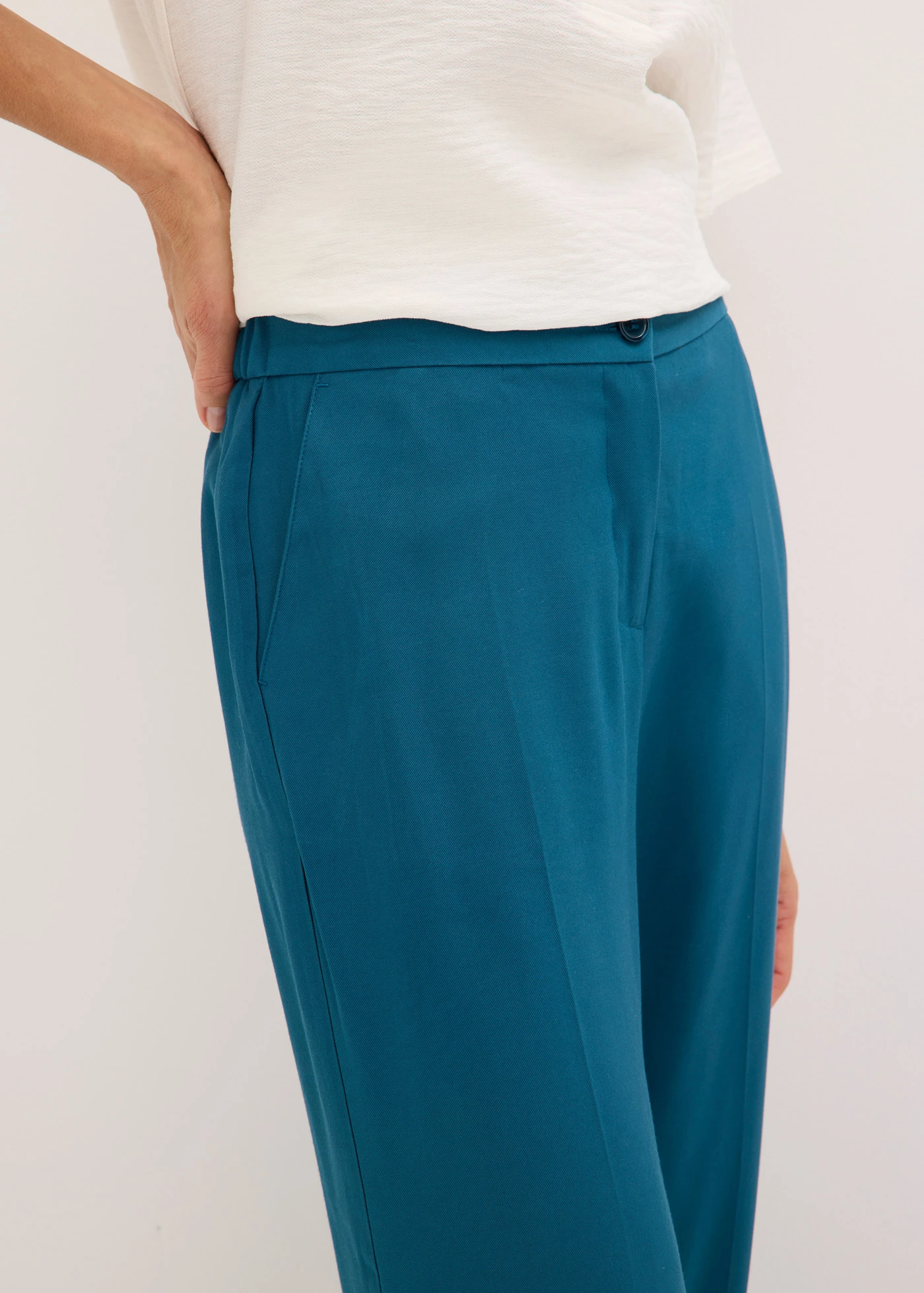 Pantalon large et léger à pinces • pétrole • Boutique bonprix