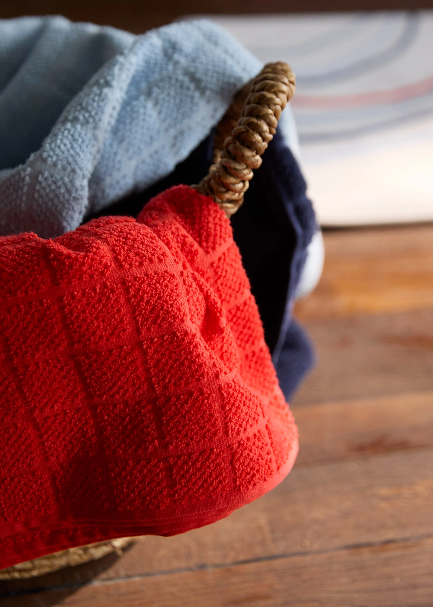 Handdoek met vuurtoren • rood • bonprix online shop