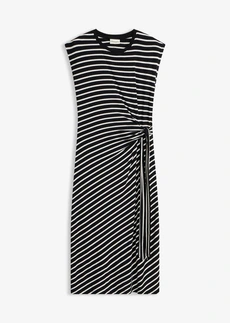 Robe en jersey drapée • noir-écru rayé • Boutique bonprix