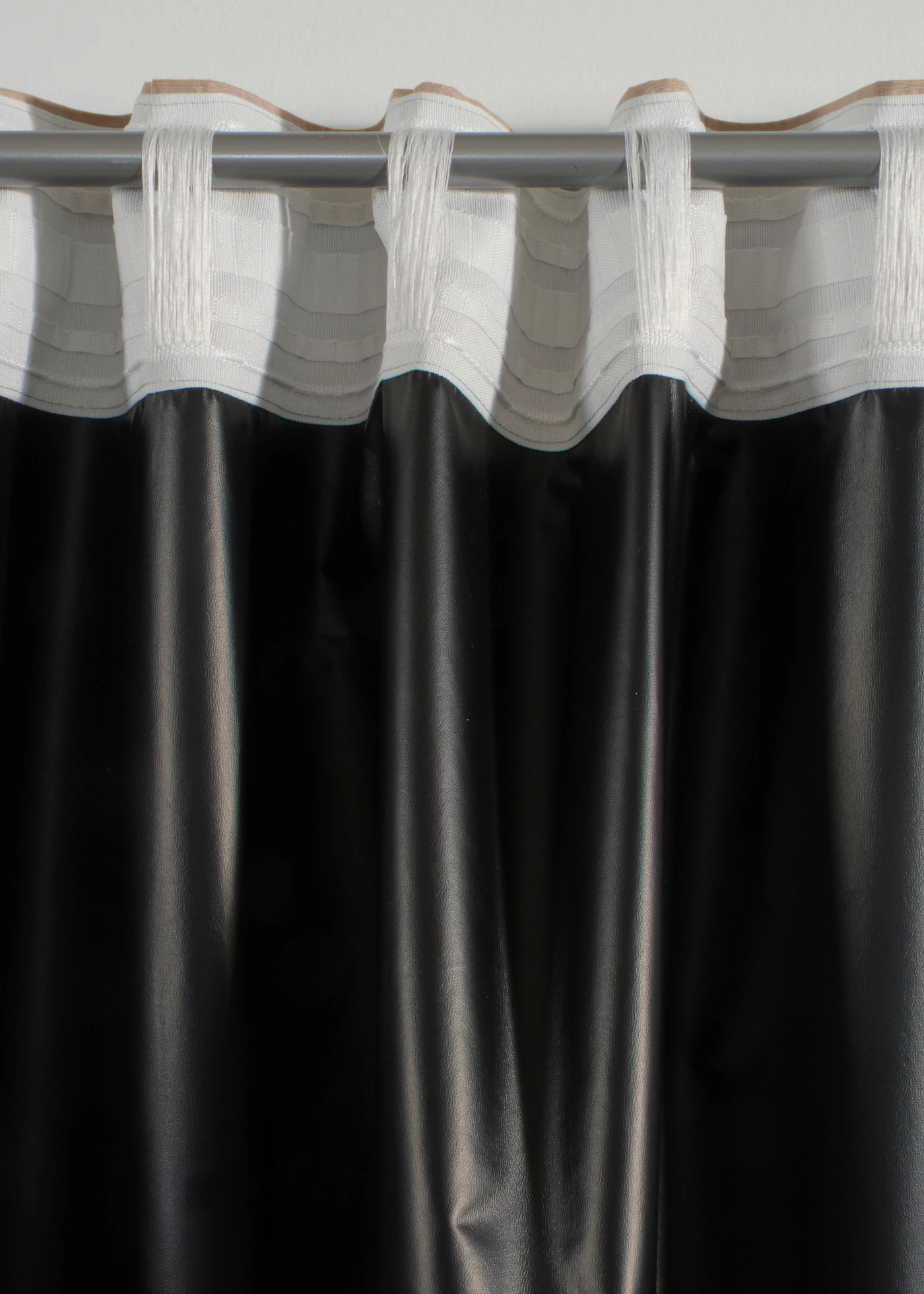 Verduisteringsgordijn met gecoate zwarte achterkant (1 stuk) • lichtbruin • bonprix online shop