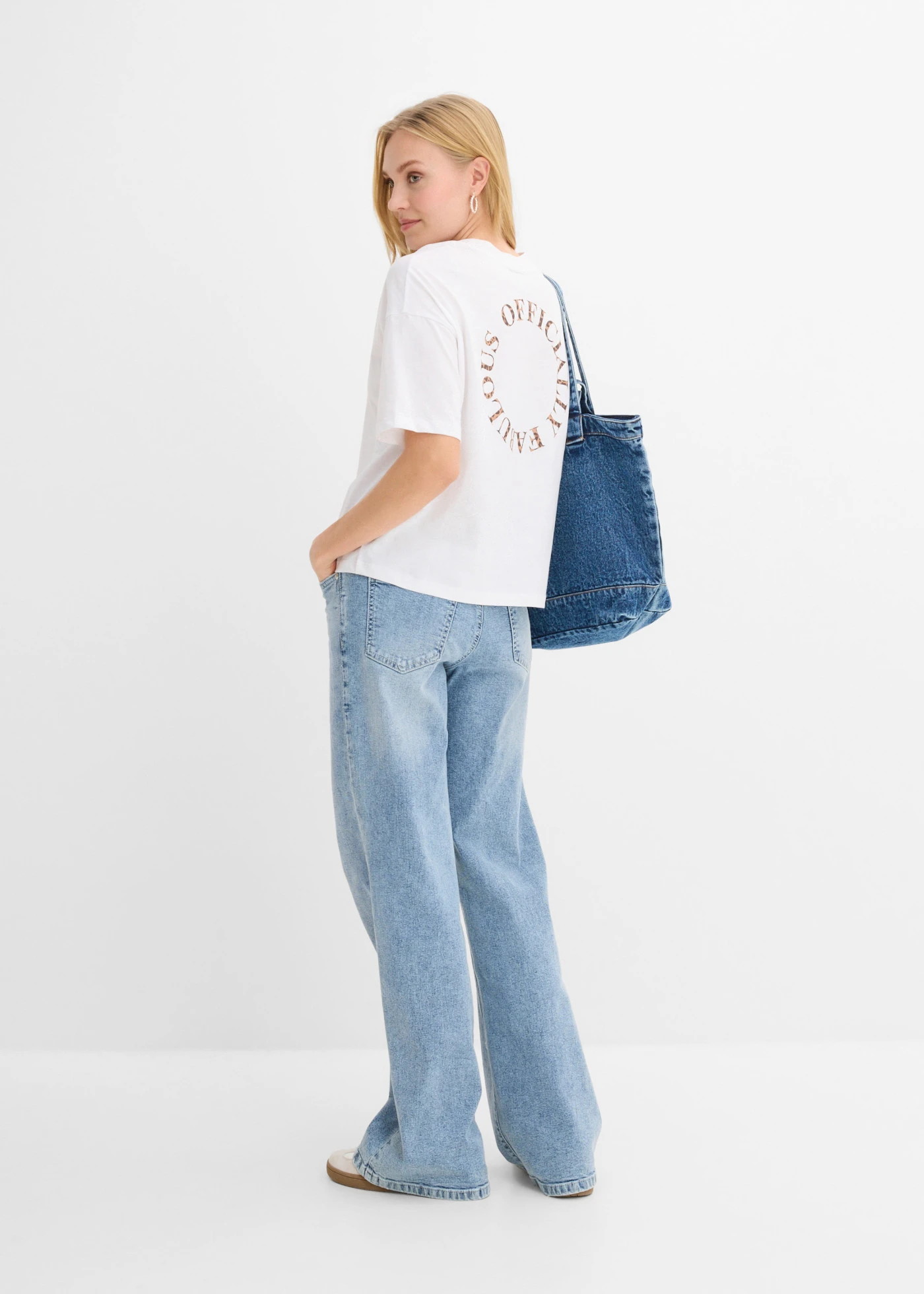 T-shirt oversize 100% coton • blanc léopard • Boutique bonprix