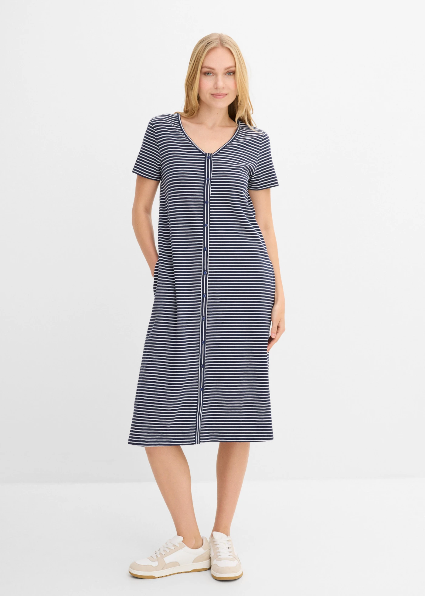 Robe en jersey 100% coton • bleu foncé-blanc rayé • Boutique bonprix
