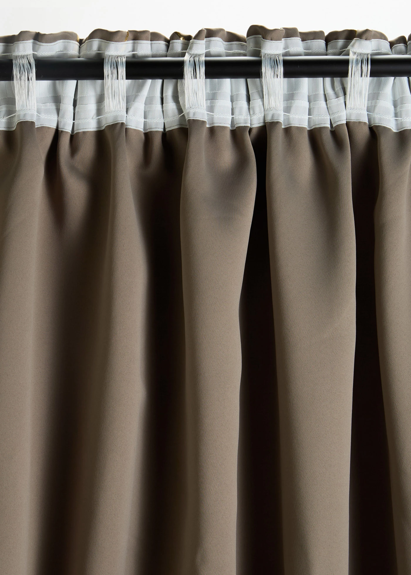 Verduisterend gordijn met glanzende print (1 stuk) • bruin-goudkleur • bonprix online shop