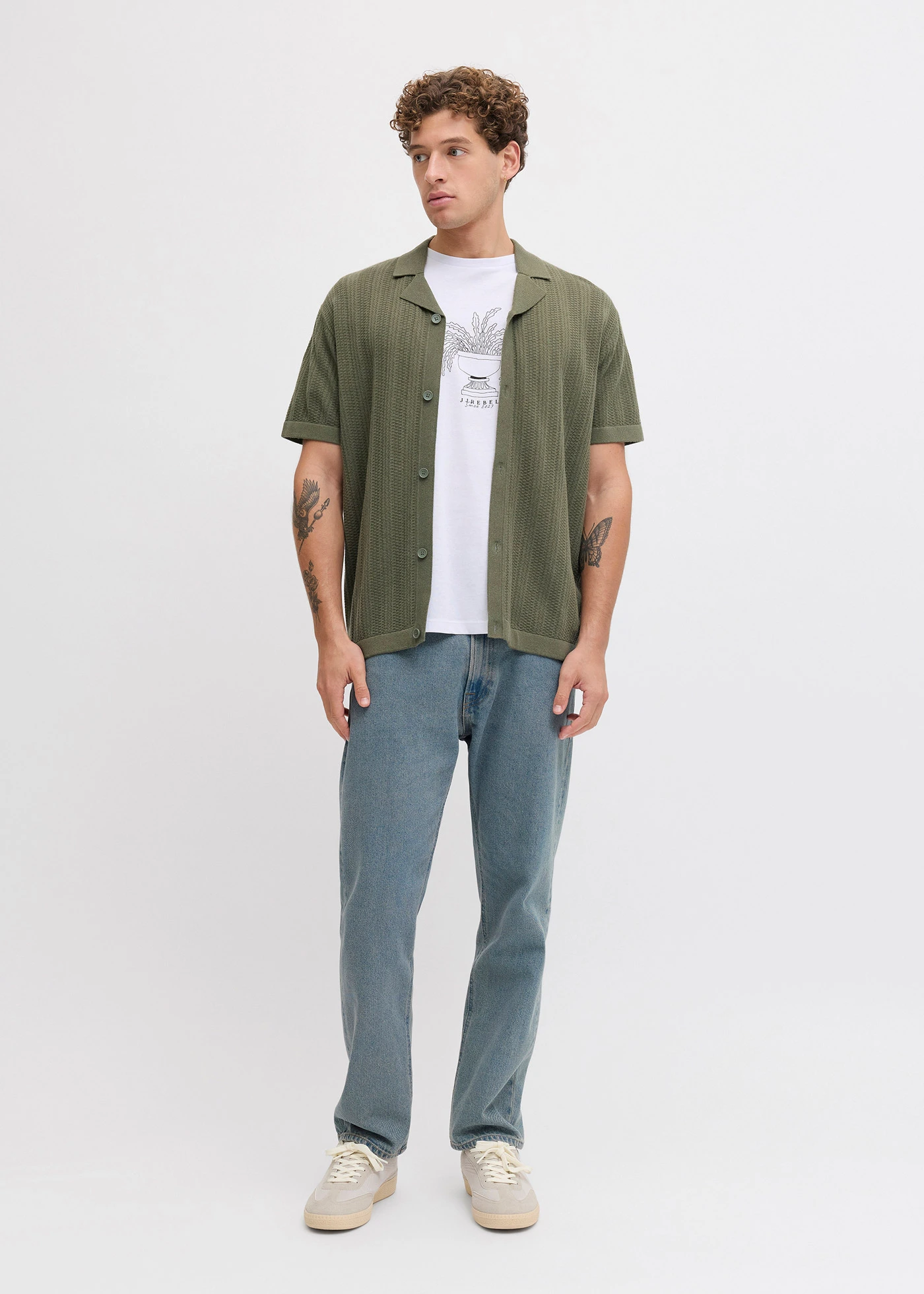 Polo en maille JJ REBEL • vert mousse • Boutique bonprix