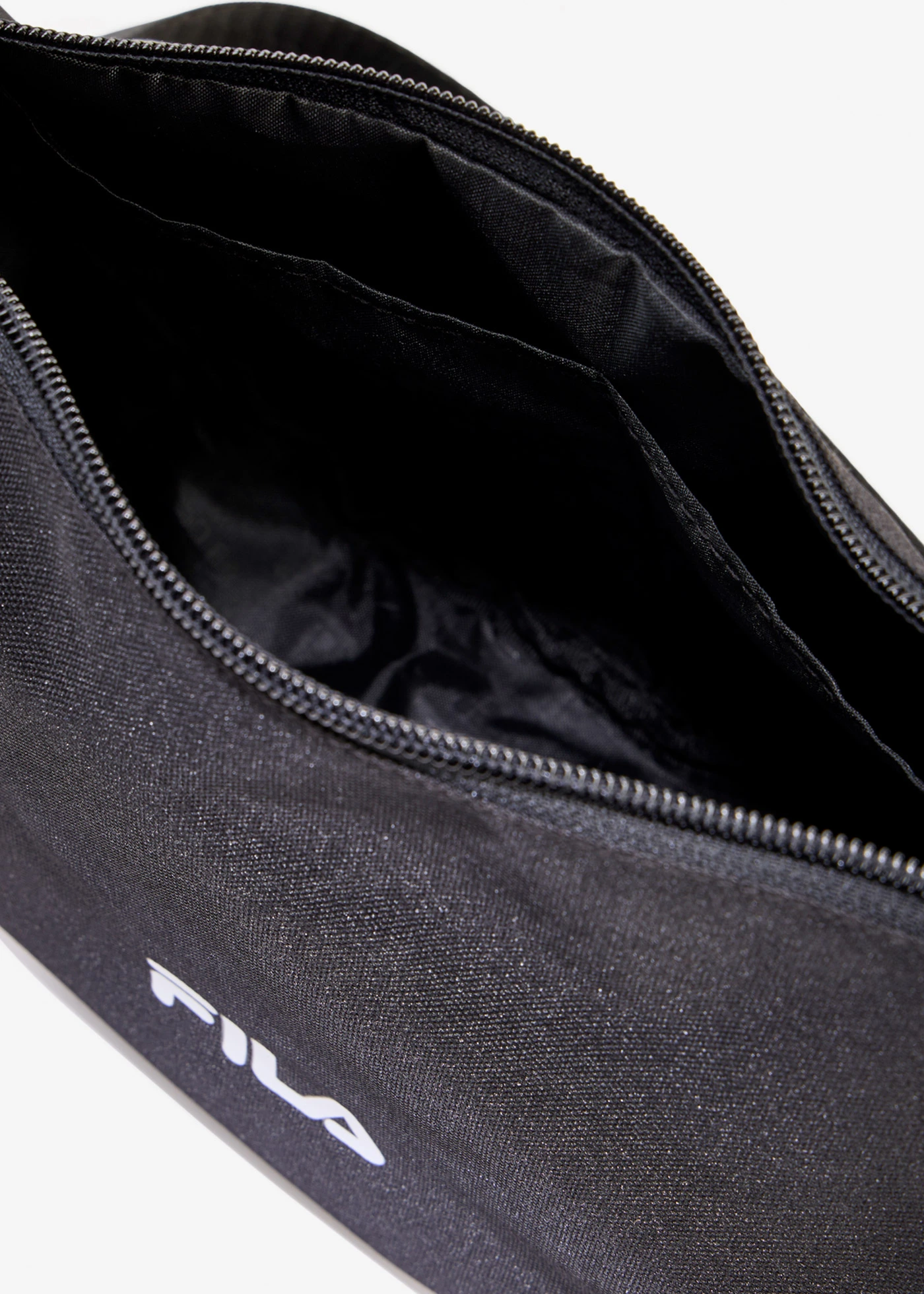 Kabelka Crossbody Fila • čierna • obchod bonprix