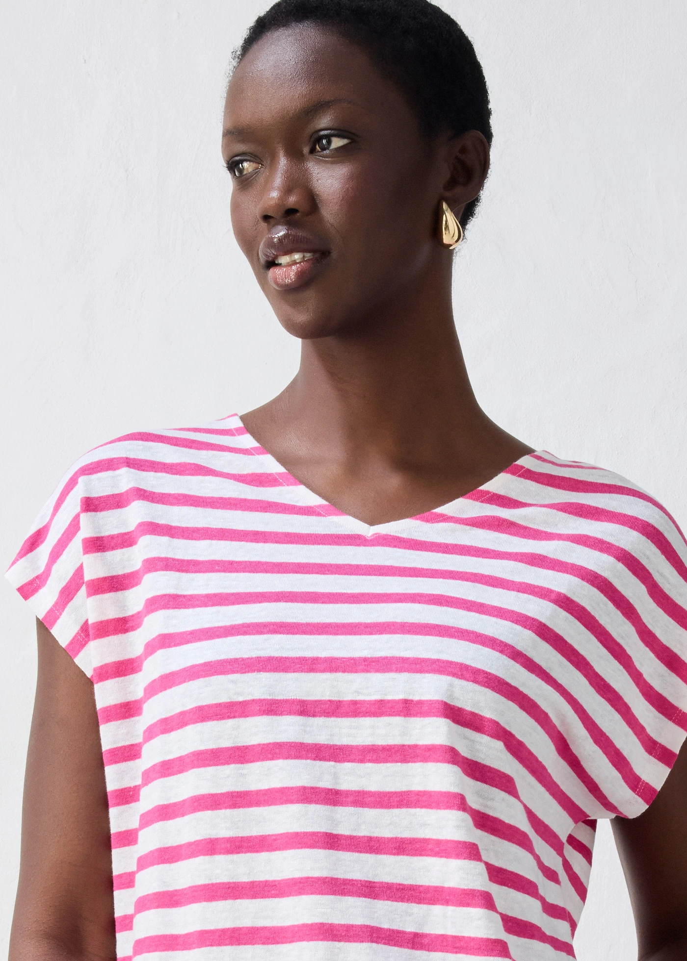 T-shirt 100% lin à manches chauve-souris • fuchsia-blanc rayé • Boutique bonprix