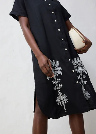 Kaftan jurk van puur linnen met borduursel • zwart/wolwit • bonprix online shop