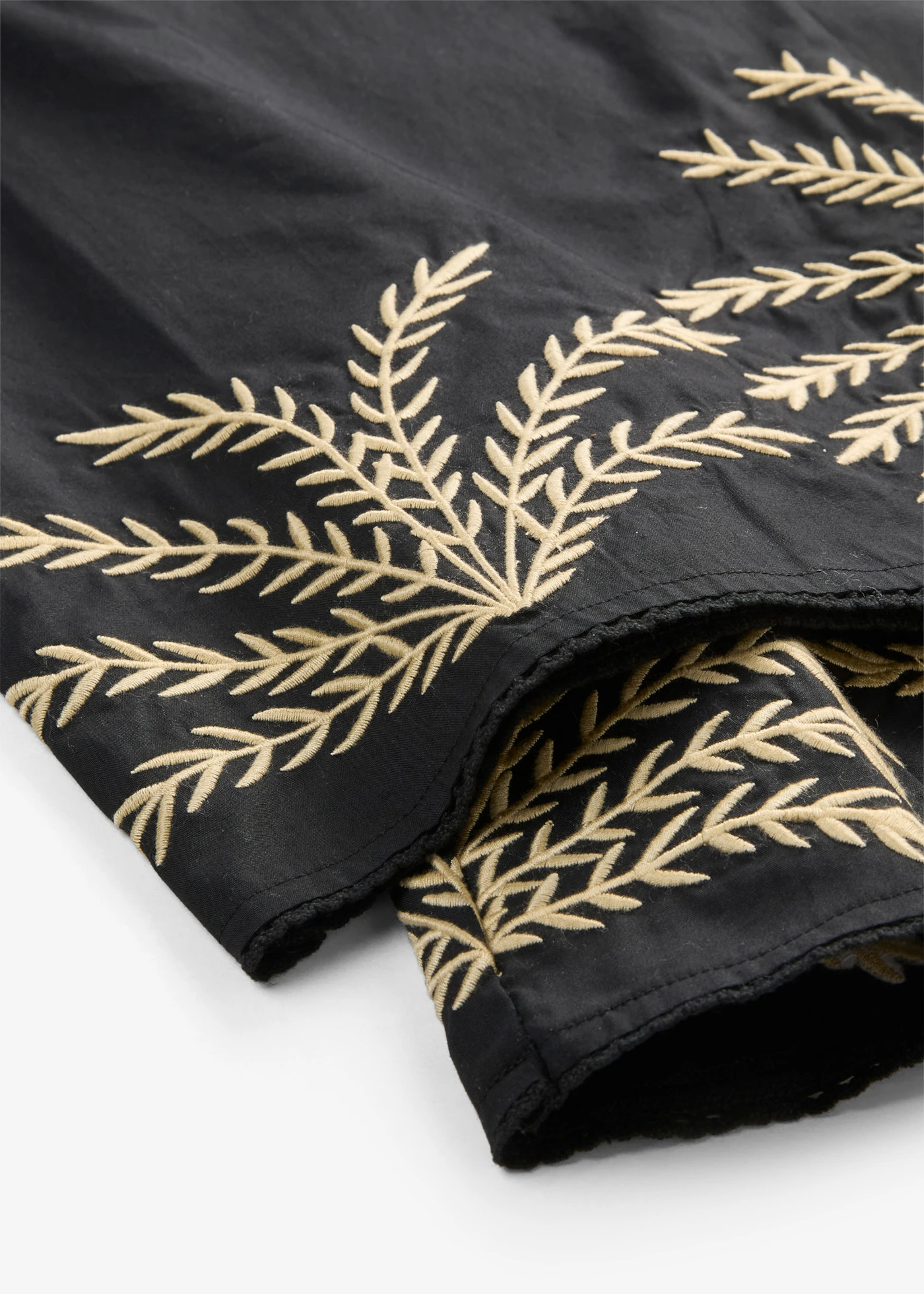 Palazzo broek met borduursel • zwart-lichtsand • bonprix online shop