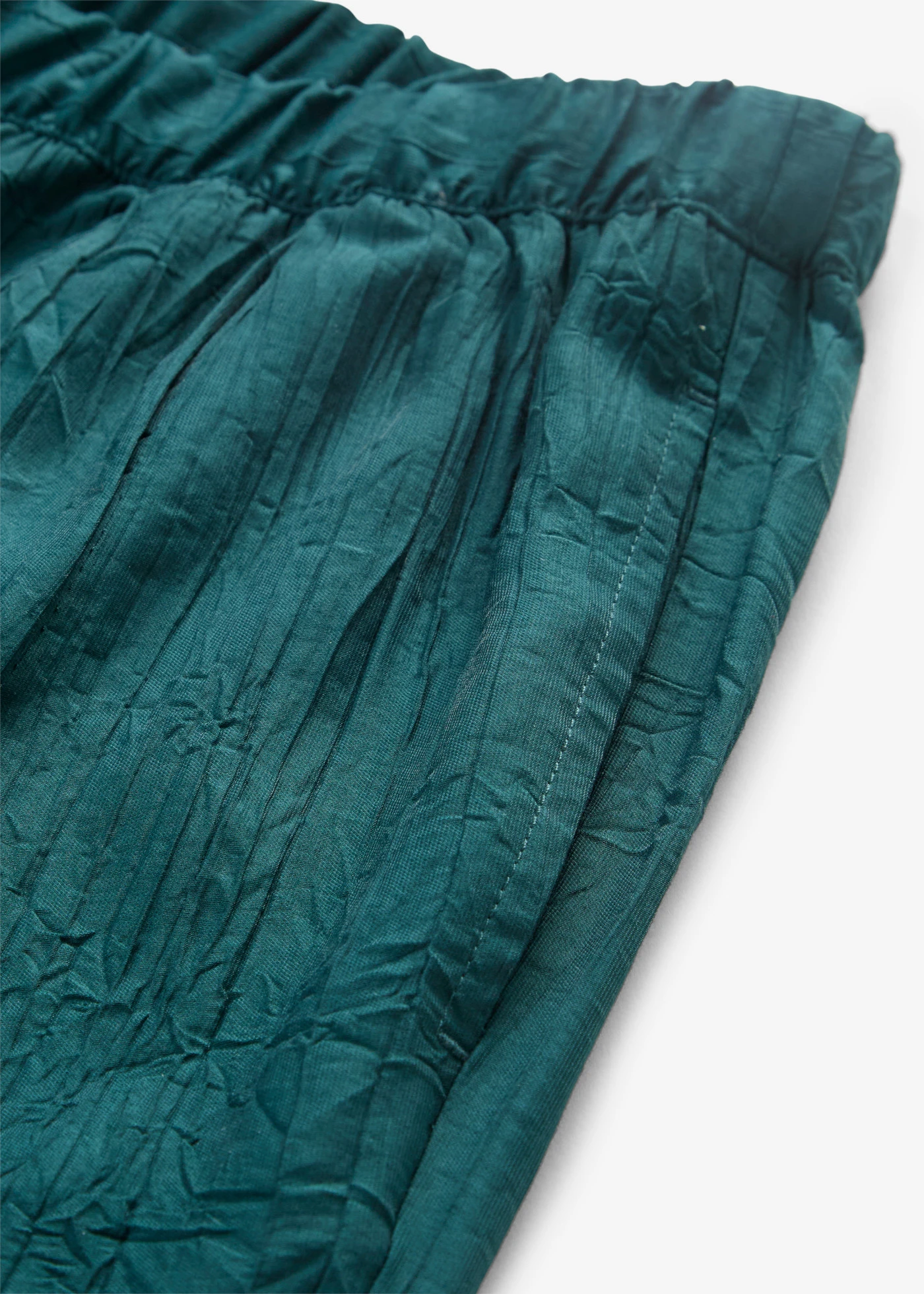 Pantalon aspect plissé • vert profond • Boutique bonprix