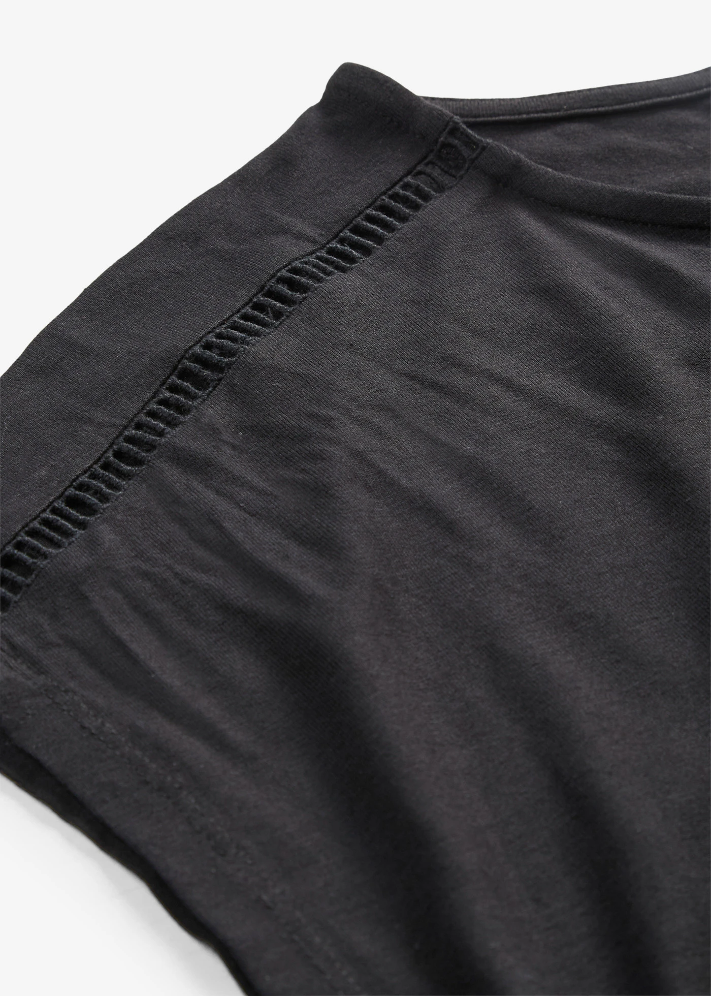 T-shirt met ladderkant • zwart • bonprix online shop