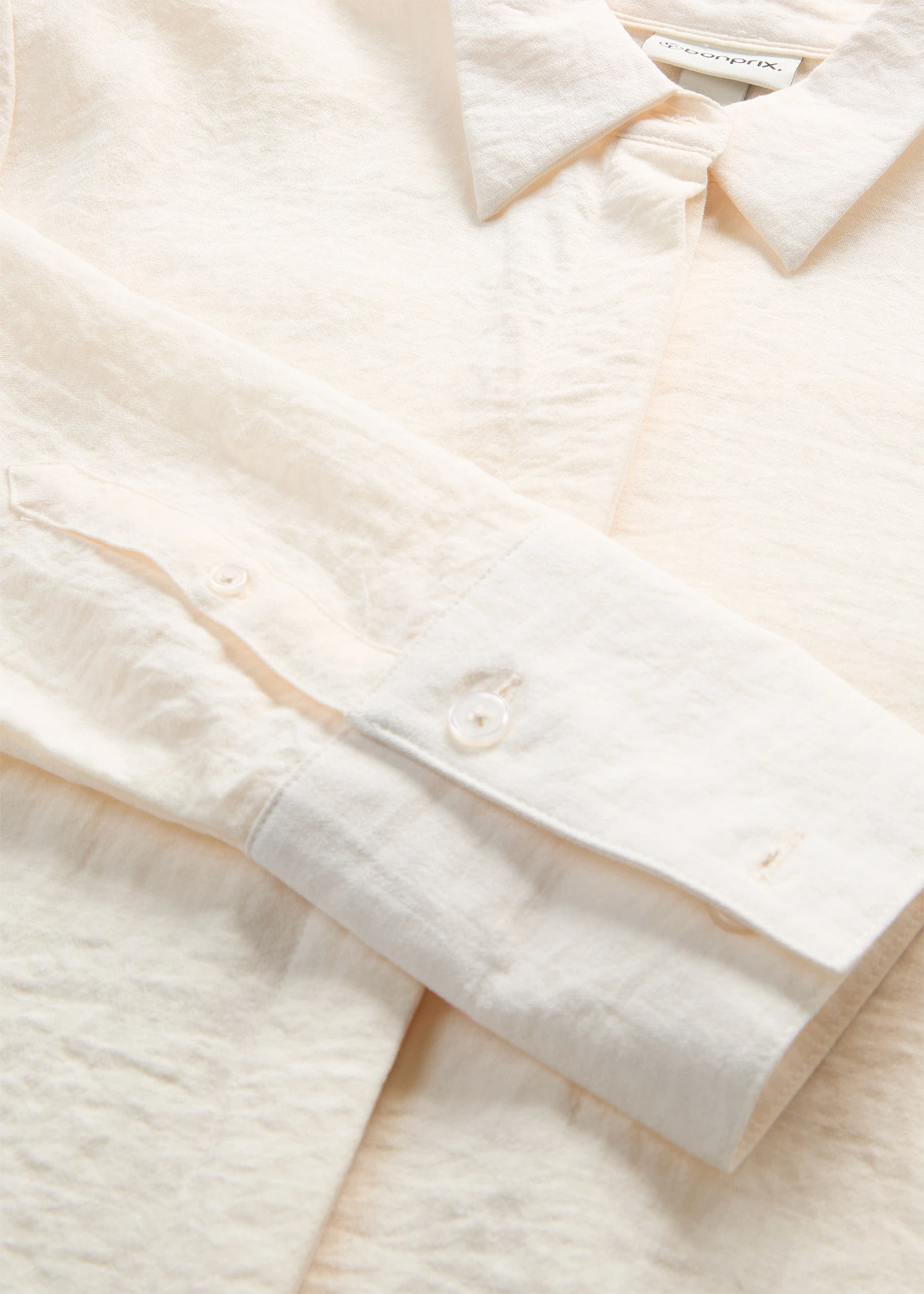 Lange blouse in een zachte viscosemix • wolwit • bonprix online shop