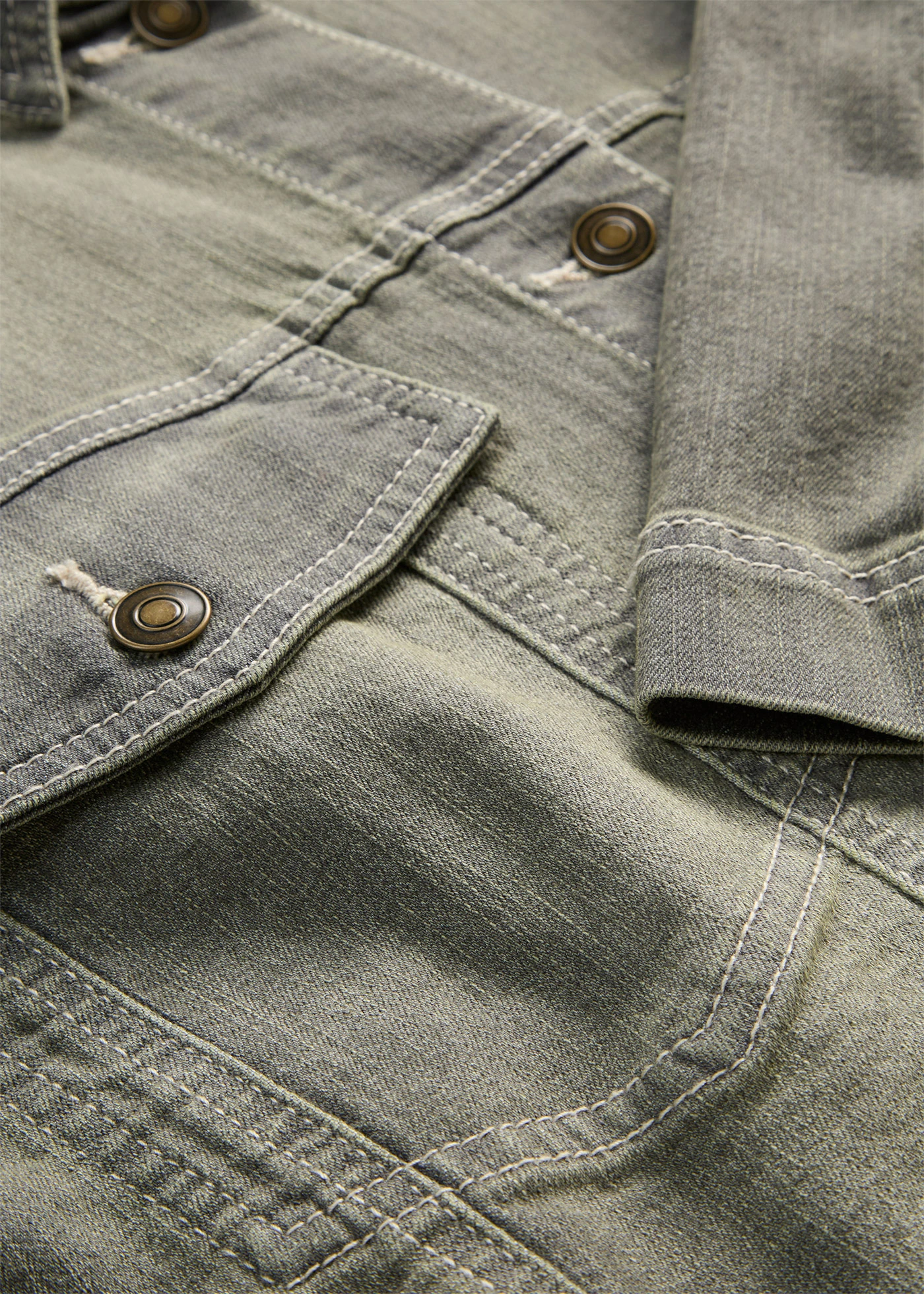 Veste en jean, manches 3/4 • olive used • Boutique bonprix